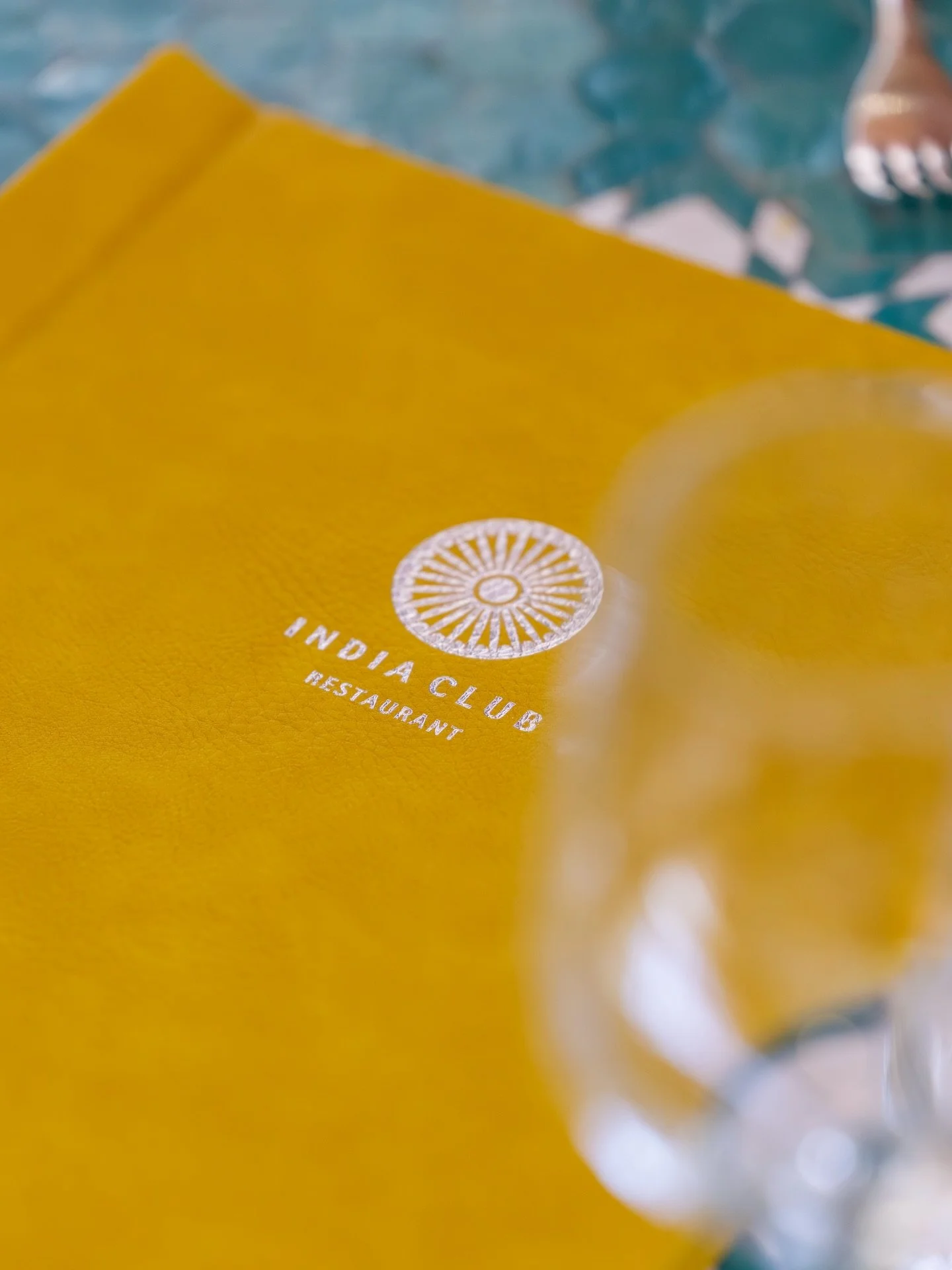 Something new has arrived at India Club.
Our new menu is filled with exciting highlights.
And there&rsquo;s more to come&hellip;
Stay tuned. 
We look forward to welcoming you.
#indiaclubberlin