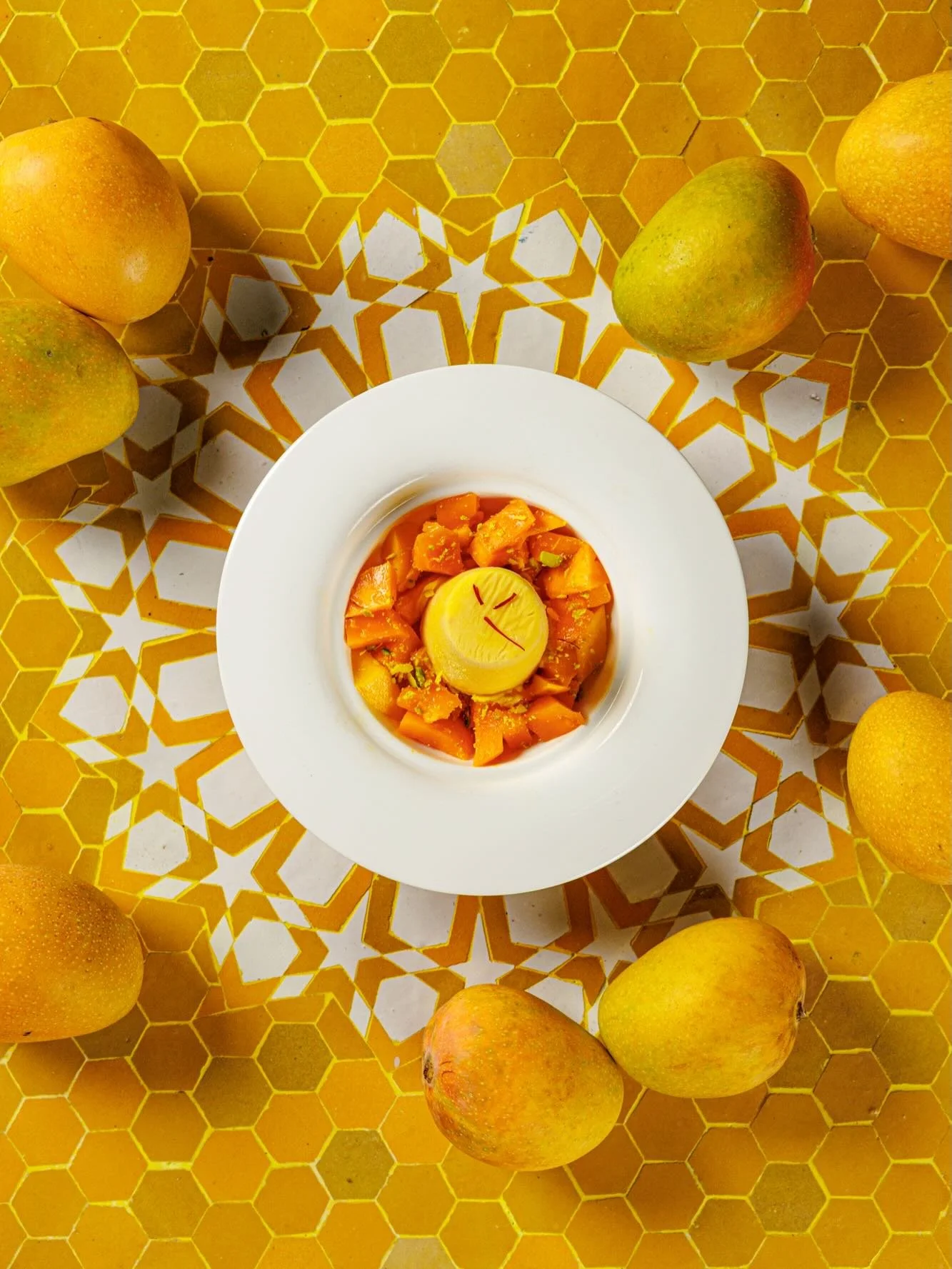 It&rsquo;s mango season at India Club.
Come and indulge in our Mango Special: a selection of dishes crafted by Chef Manish Bahukhandi, inspired by the sweetness of the finest Indian mangoes. Each creation brings together seasonal flavours in a refine