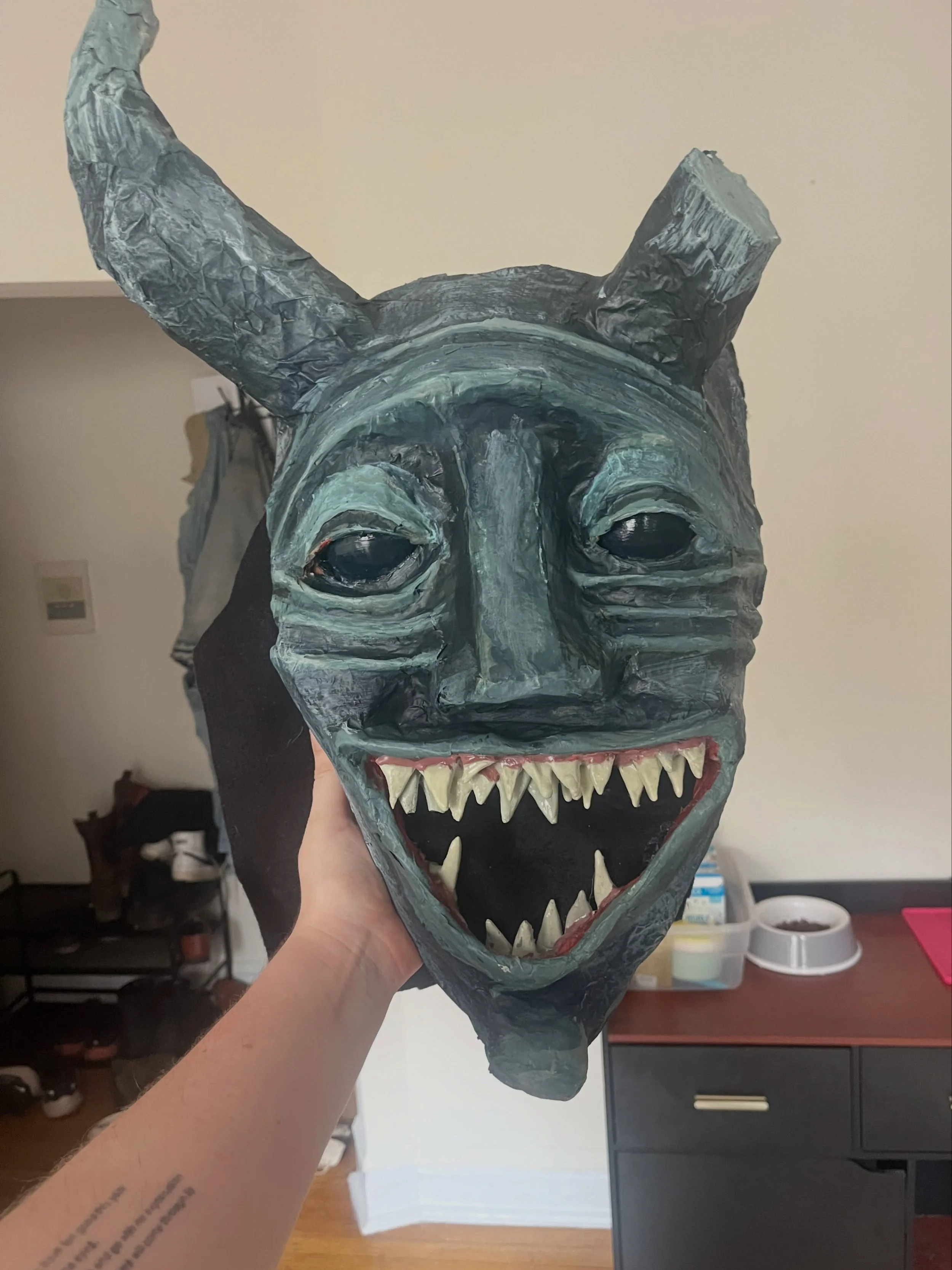 built a mask for a @therunawayslab show love him learned loads tee hee