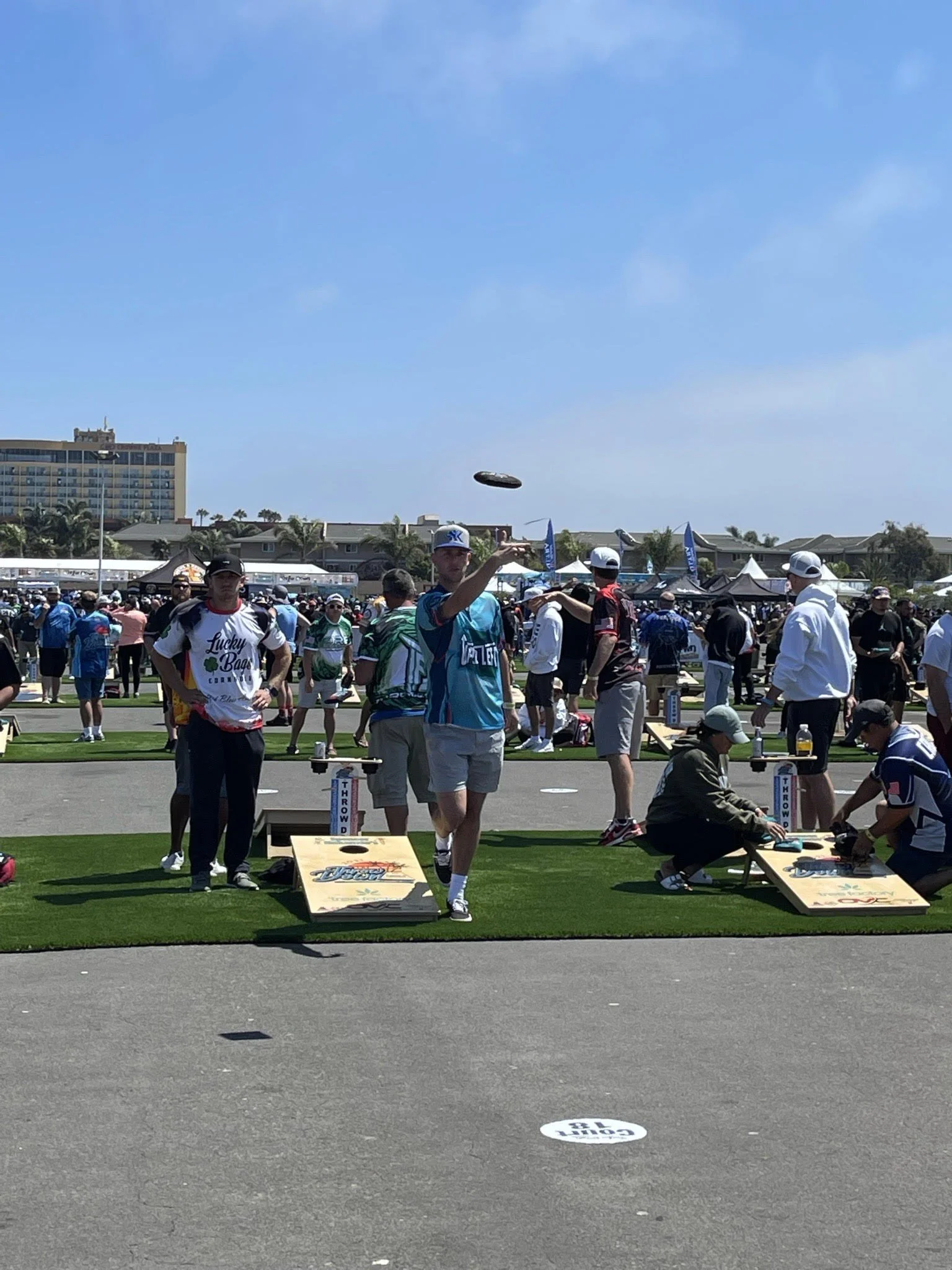 The World’s Largest Cash Cornhole Tournament!