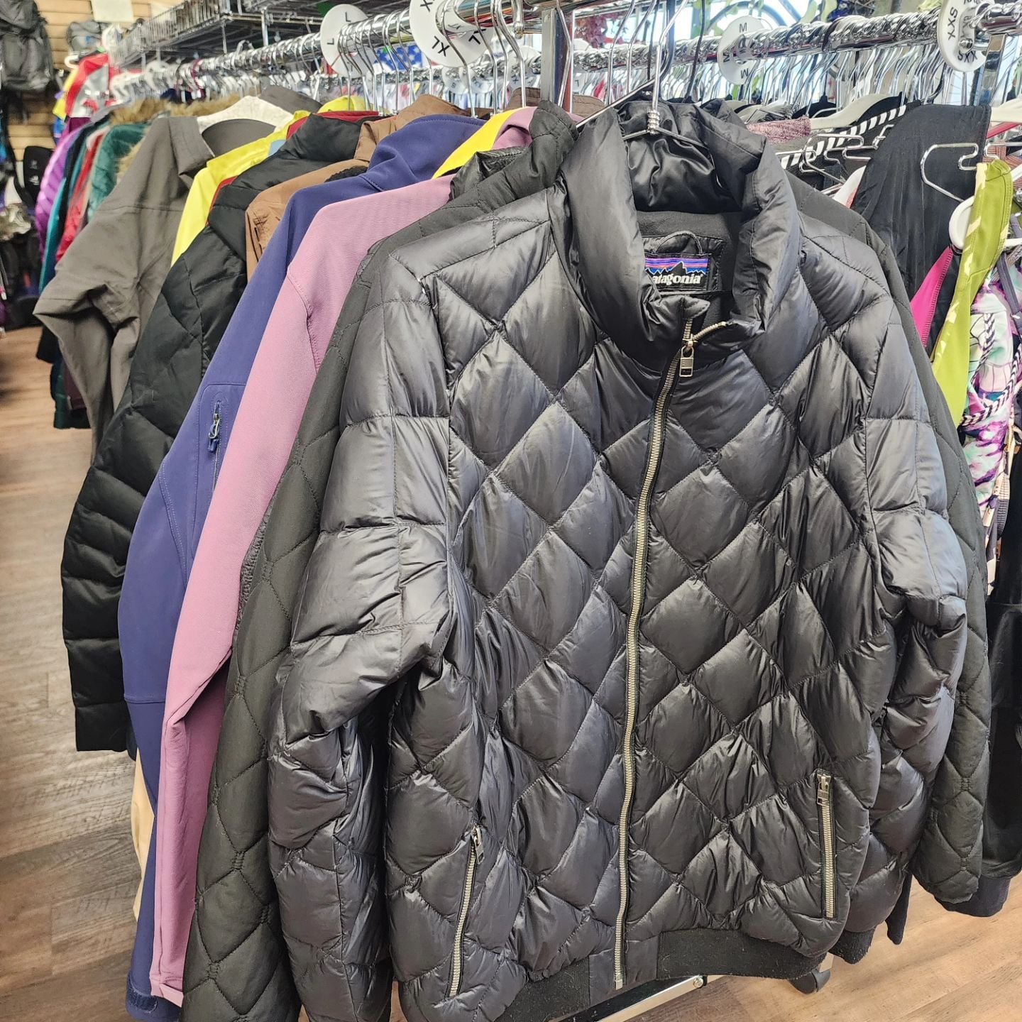 Cold? We still have great deals on winter gear to keep you warm!

.
.
.
#fortcollins #fortcollinscolorado #lovelandcolorado #windsorcolorado #noco #csu #coloradostateuniversity #consignment #smallbusiness #outdoorgear #sportinggoods #keepgeargoing #l
