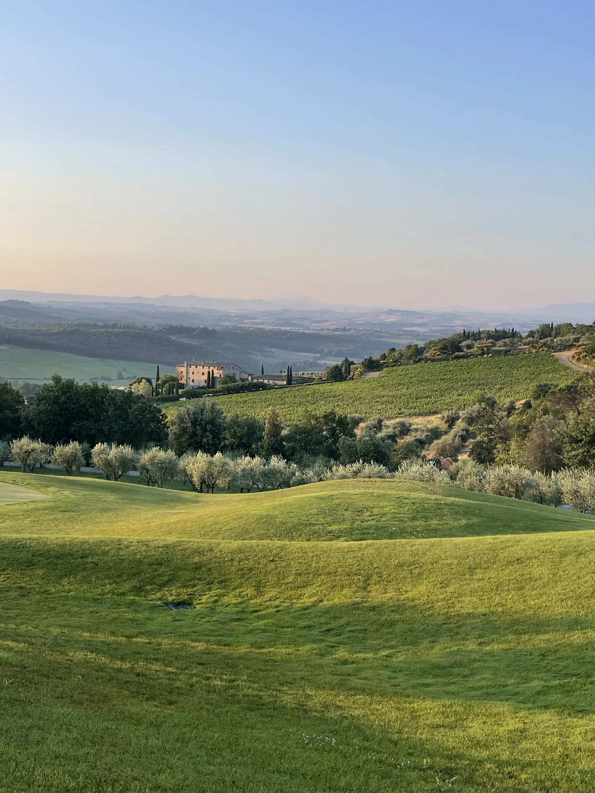 Hotel Le Fontanelle Tuscany Chianti Scenery.jpeg