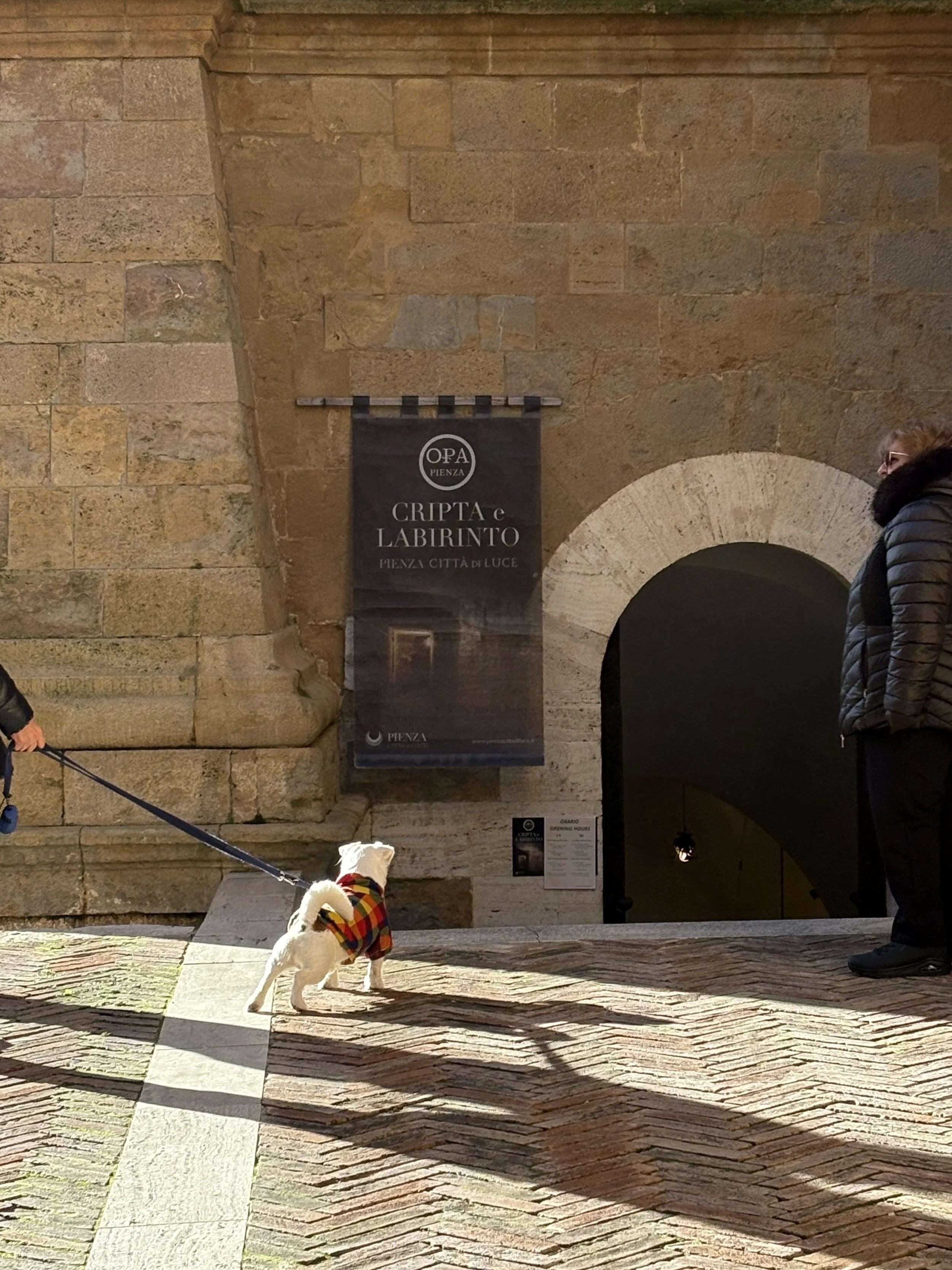 Pienza piazza December.jpeg