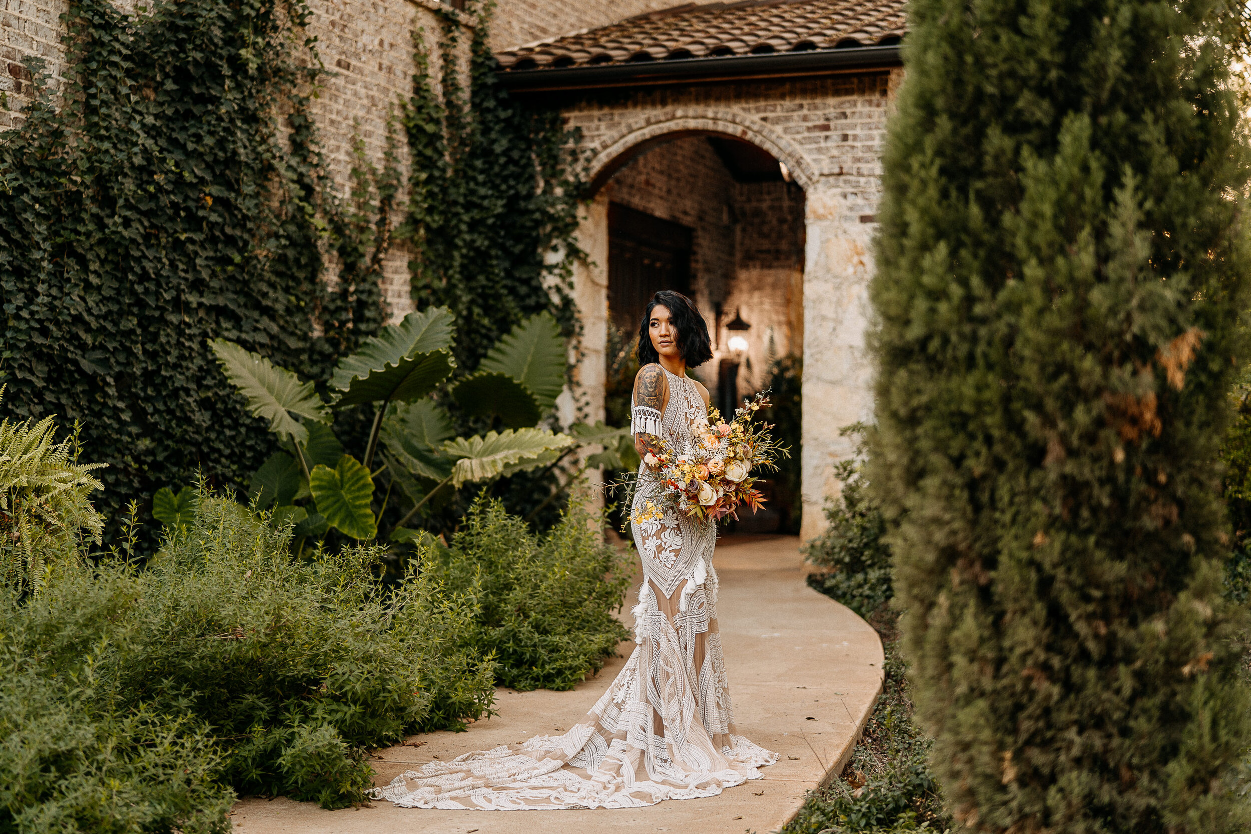 Hidden Waters Venue DFW Wedding Florist