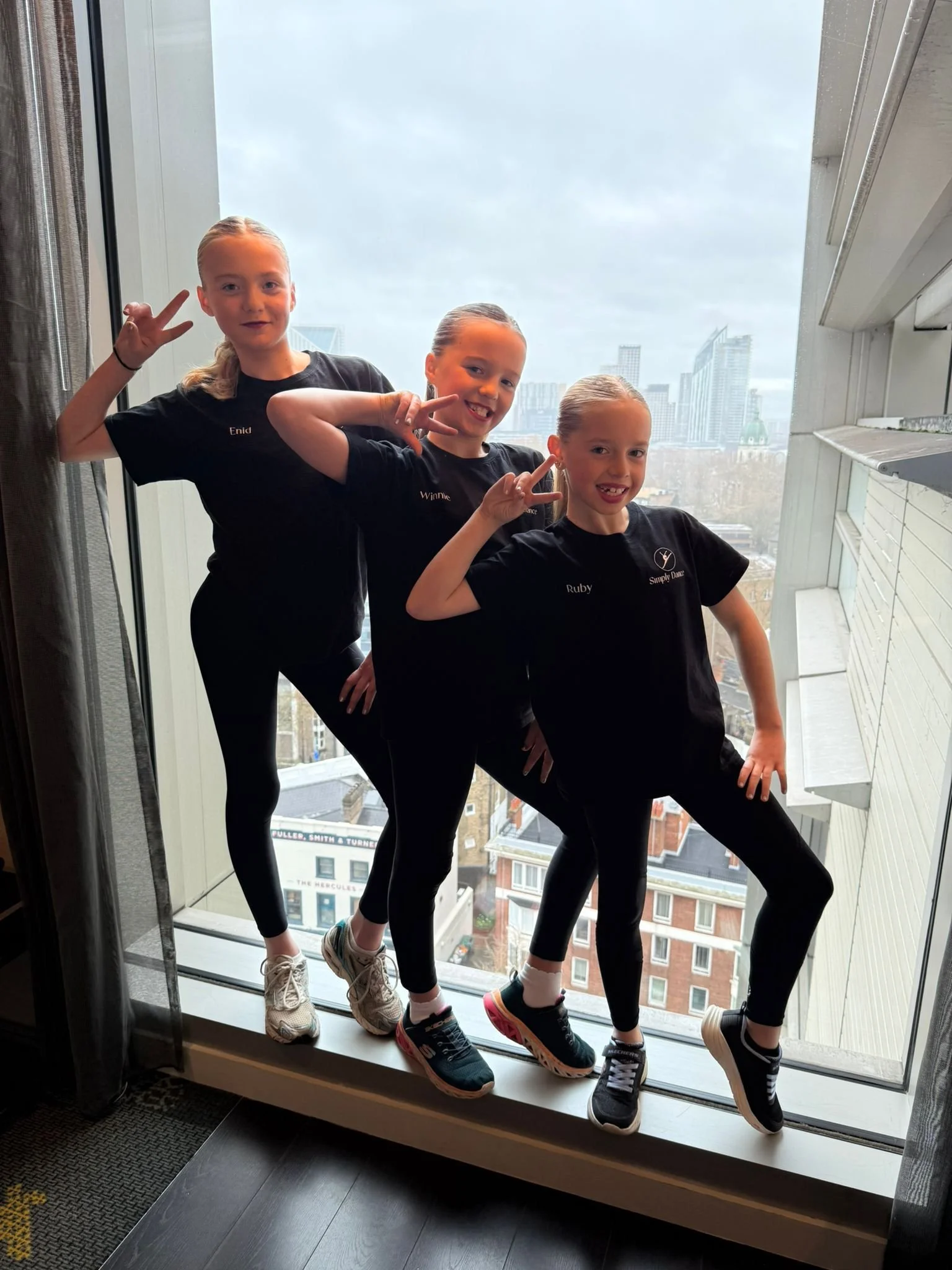 9765a045-6ac2-4d04-a054-92f71aefae15 2.JPG