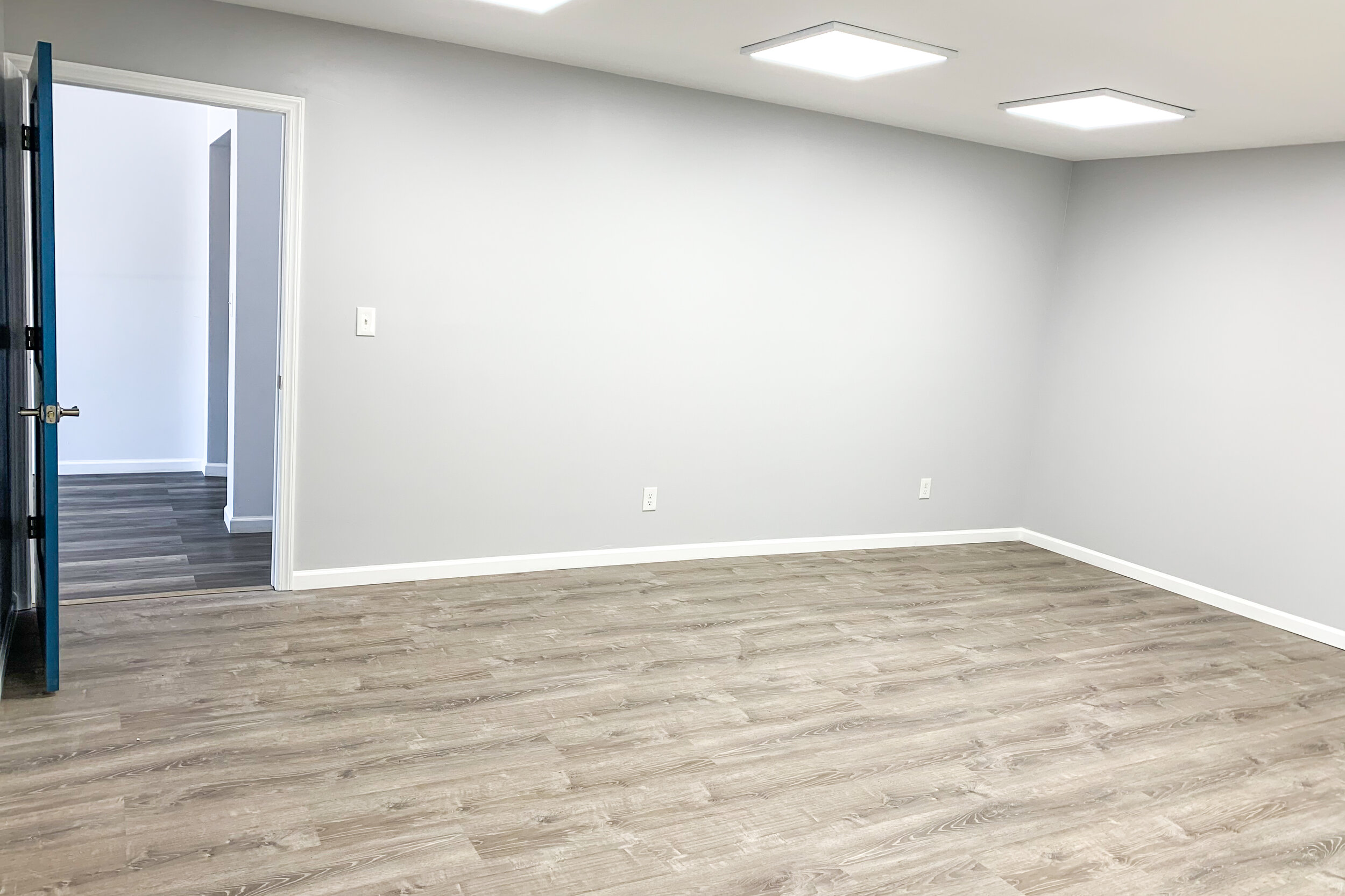 Room E 4.jpg