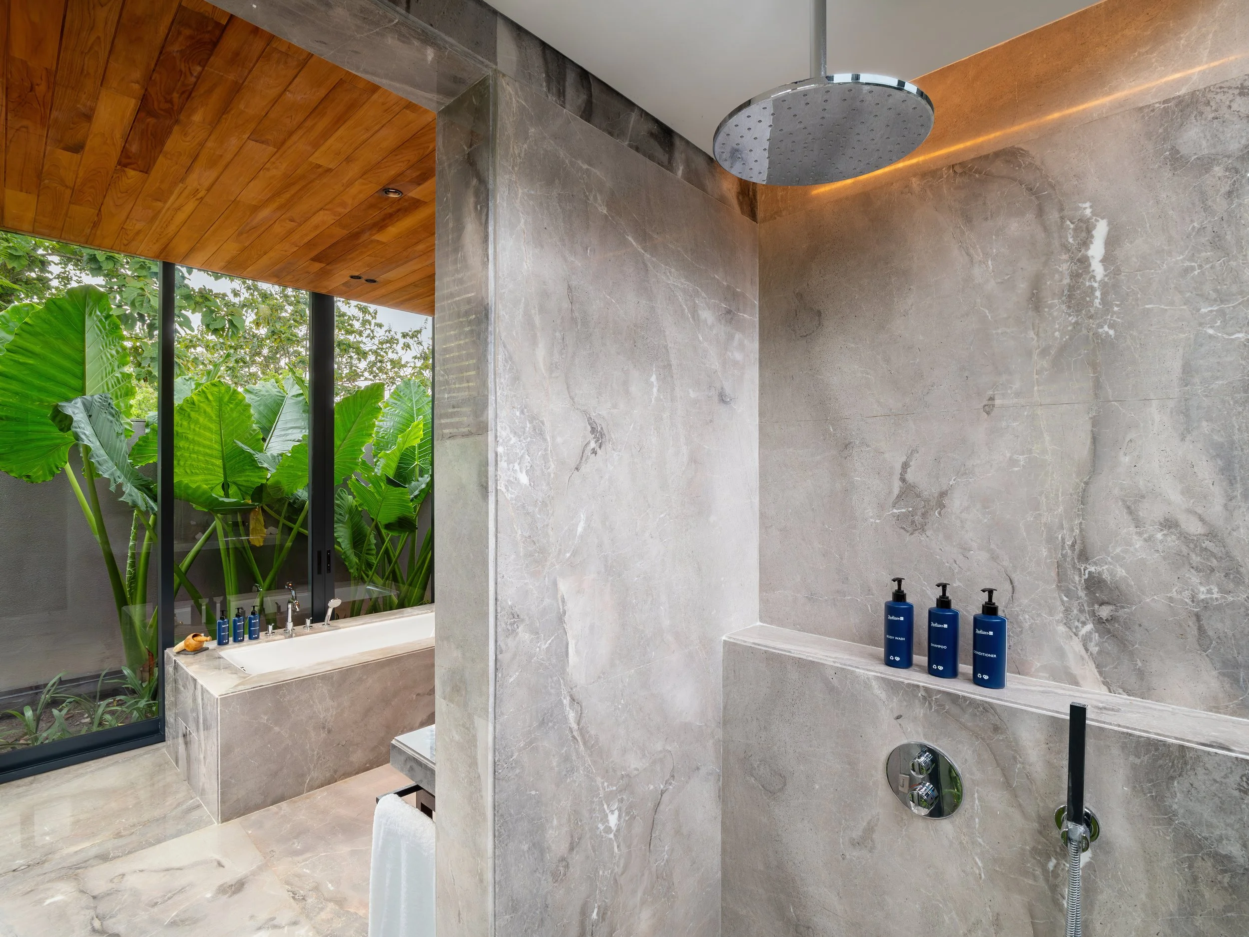 One Bedroom Villa with Pool Ocean View .jpg