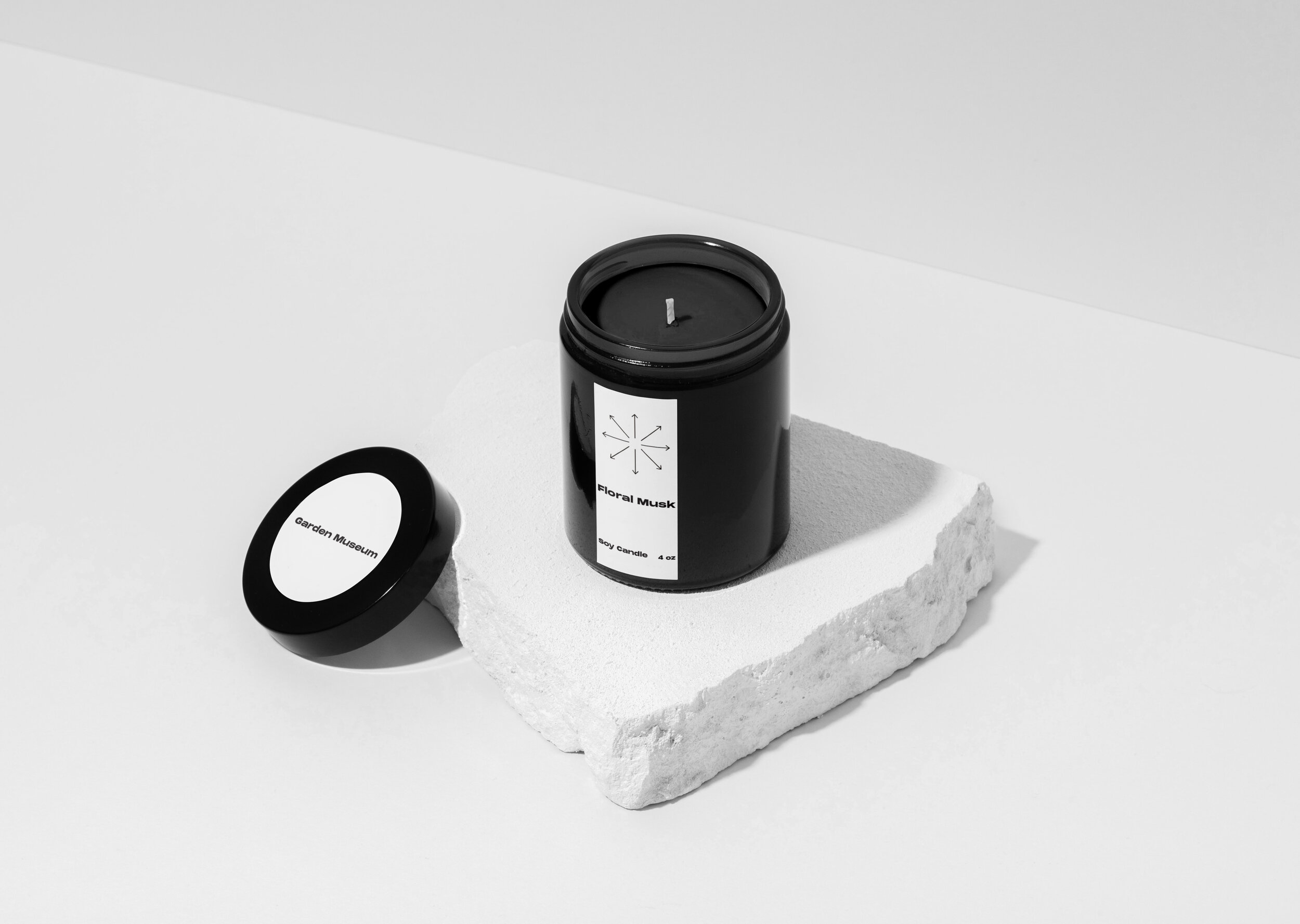 GARDEN_Candle Mockup.jpg