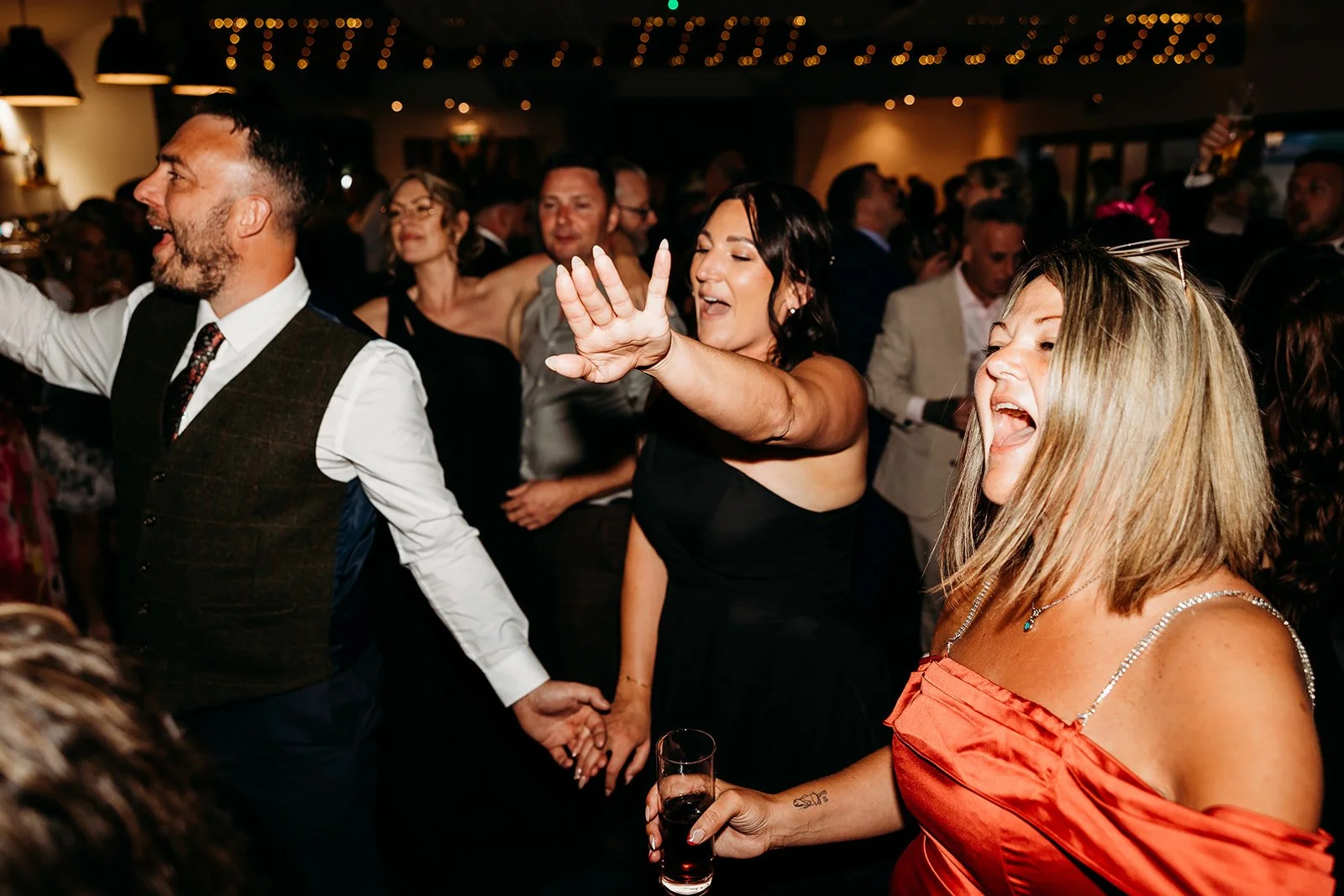 quantock-lakes-wedding-photography-simon-and-kiana-photography227.jpg