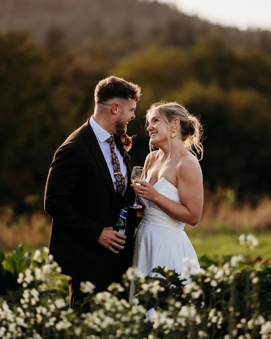 Rory &amp; Izzy 🤍

What a day at the stunning Brickhouse Vineyard! Such a pleasure capturing these two &amp; their friends and family yesterday. What a vibe. Big shoutout to the team for making it all come together 🙌

Suppliers who made it happen:

