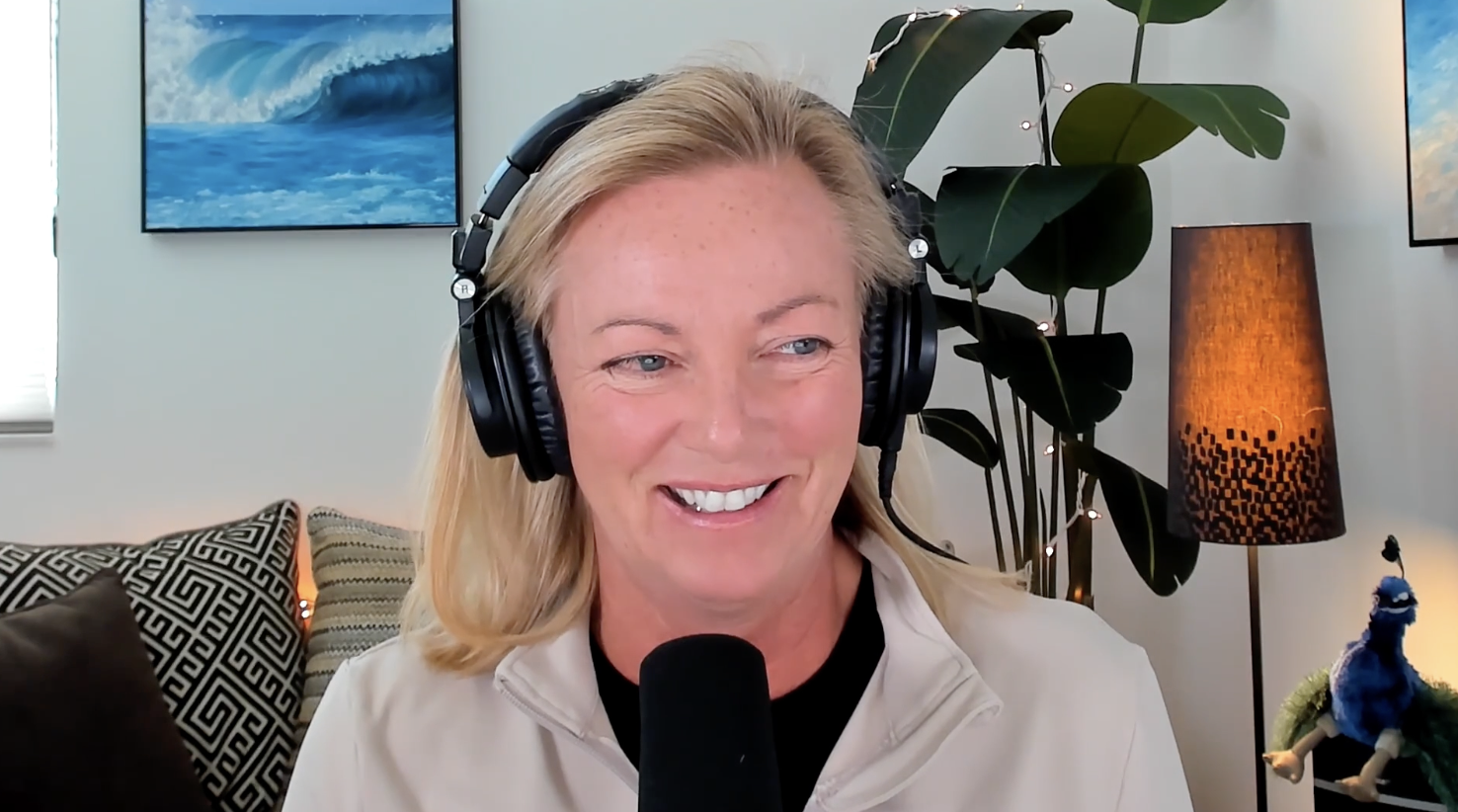 MSL 112 - How Being a Solopreneur is a Choice episode artwork