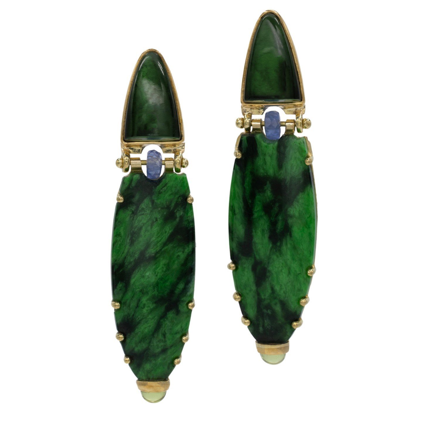 Earrings in: 22k, 18k, Tourmaline, Sapphire, Maw Sit-Sit, Peridot
*
*
*
*
*
#michaelboydjewelry #michaelboydstudio #earringshandmade #earringsofinstagram #goldandjewels #diamonds #texture #goldjewelry #artjewelry #metalsmith #18k #22k #diamondjewelry