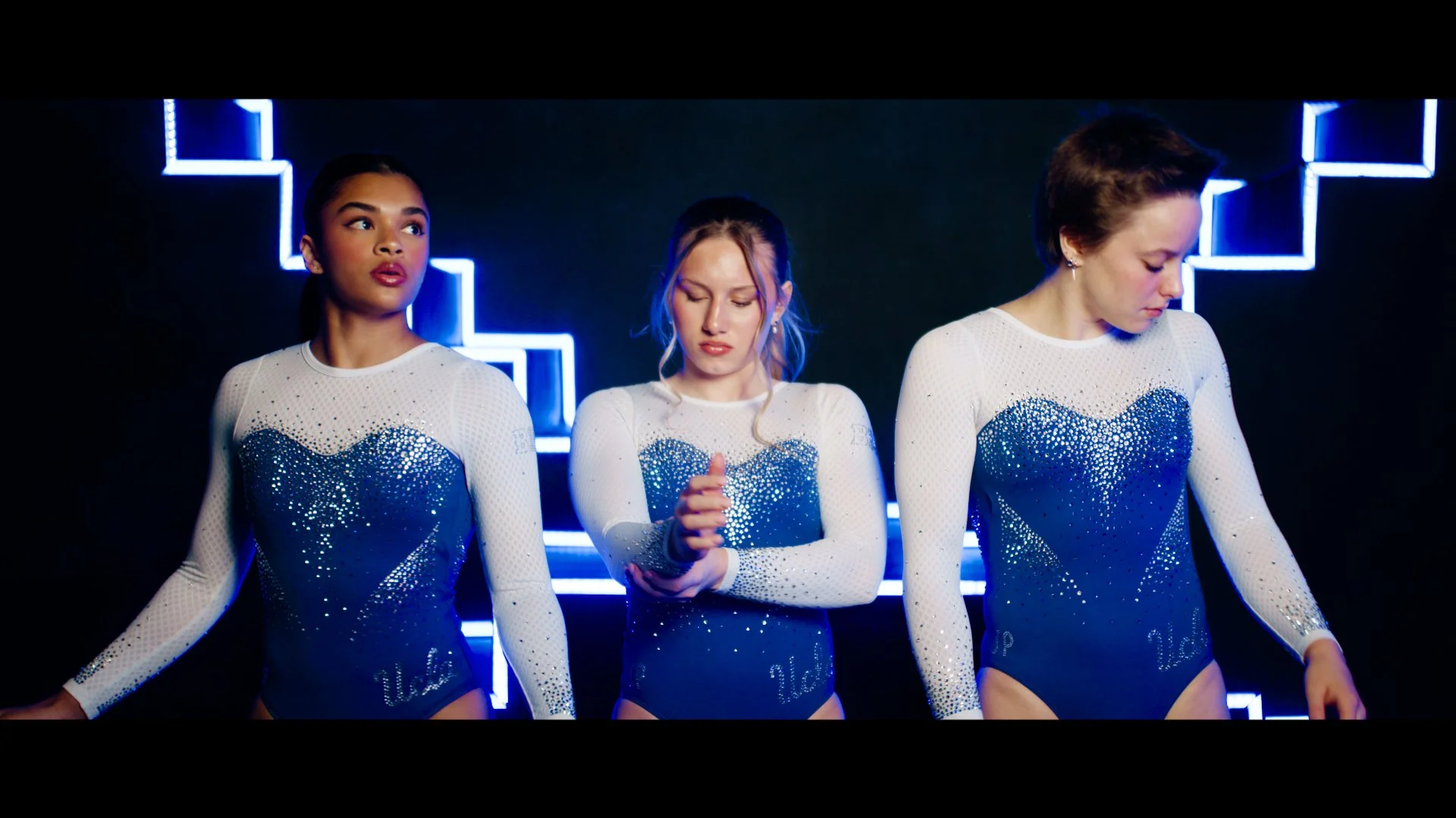 COLOR & MIX.00_00_30_12.Still009.jpeg