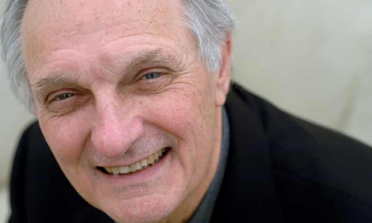 Alan Alda Diagnosed With Parkinson's Disease