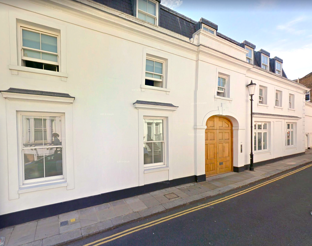 Charles-Saatchi-and-Nigella-Lawsons-House-in-Chelsea.webp