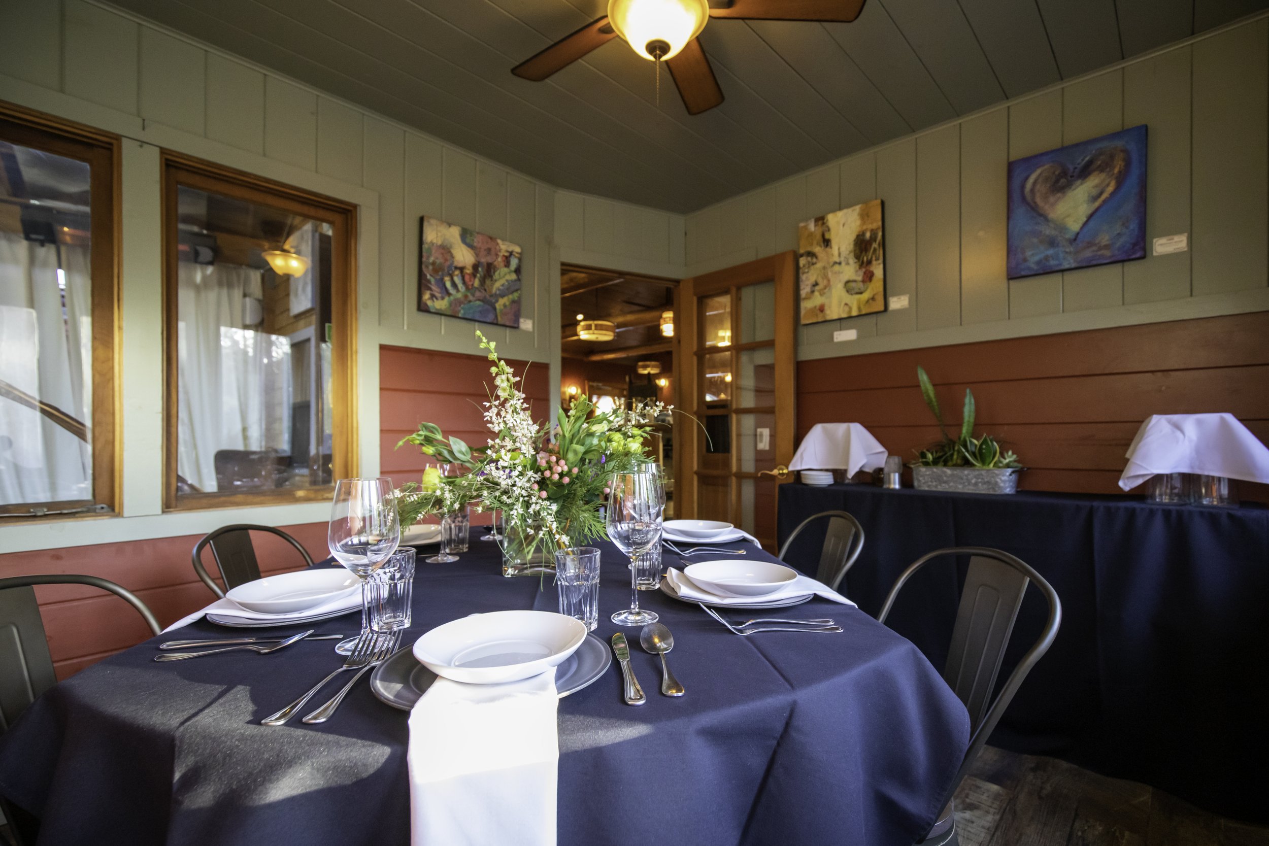 dining_15.jpg