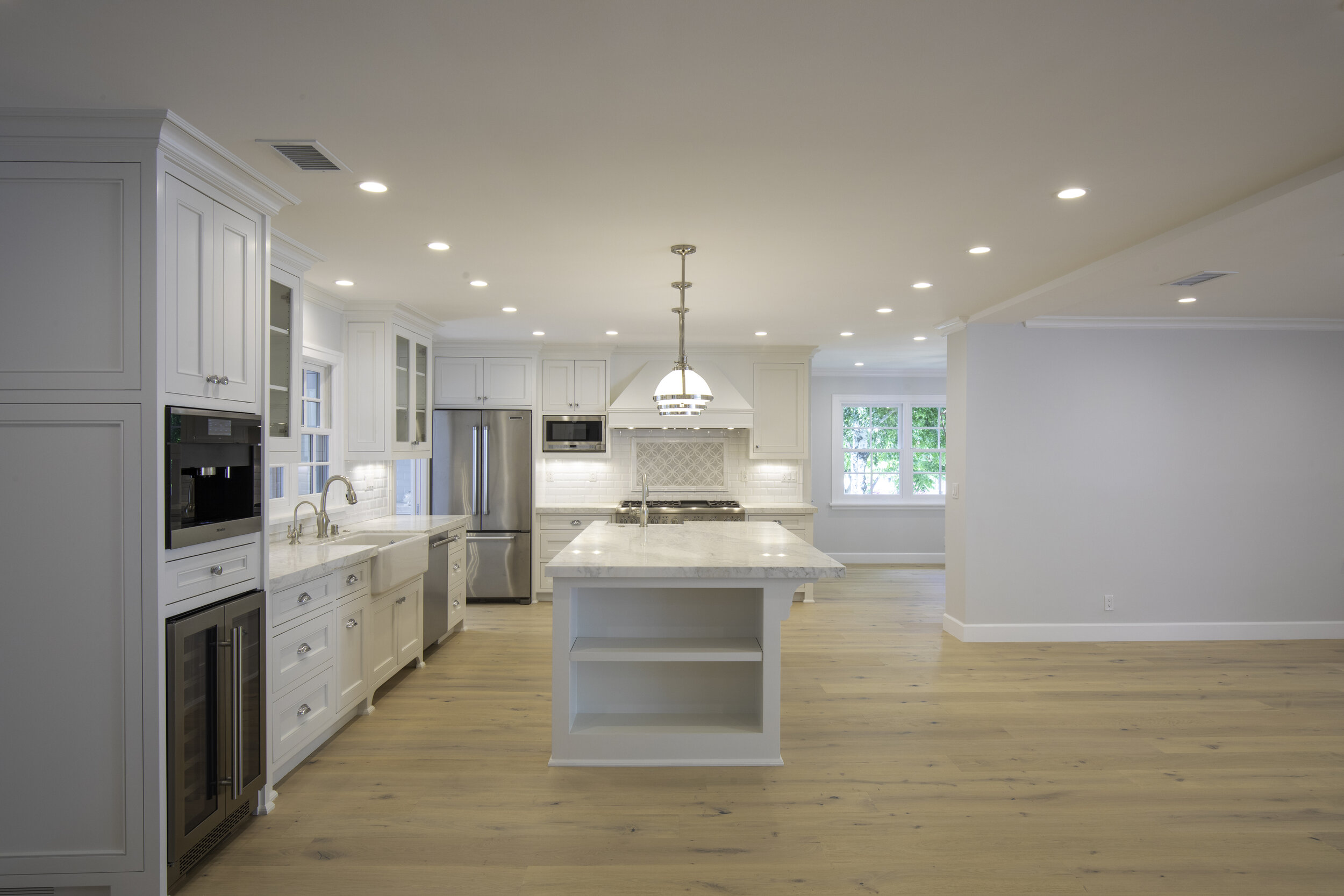 Bevhills_kitchen_8.jpg