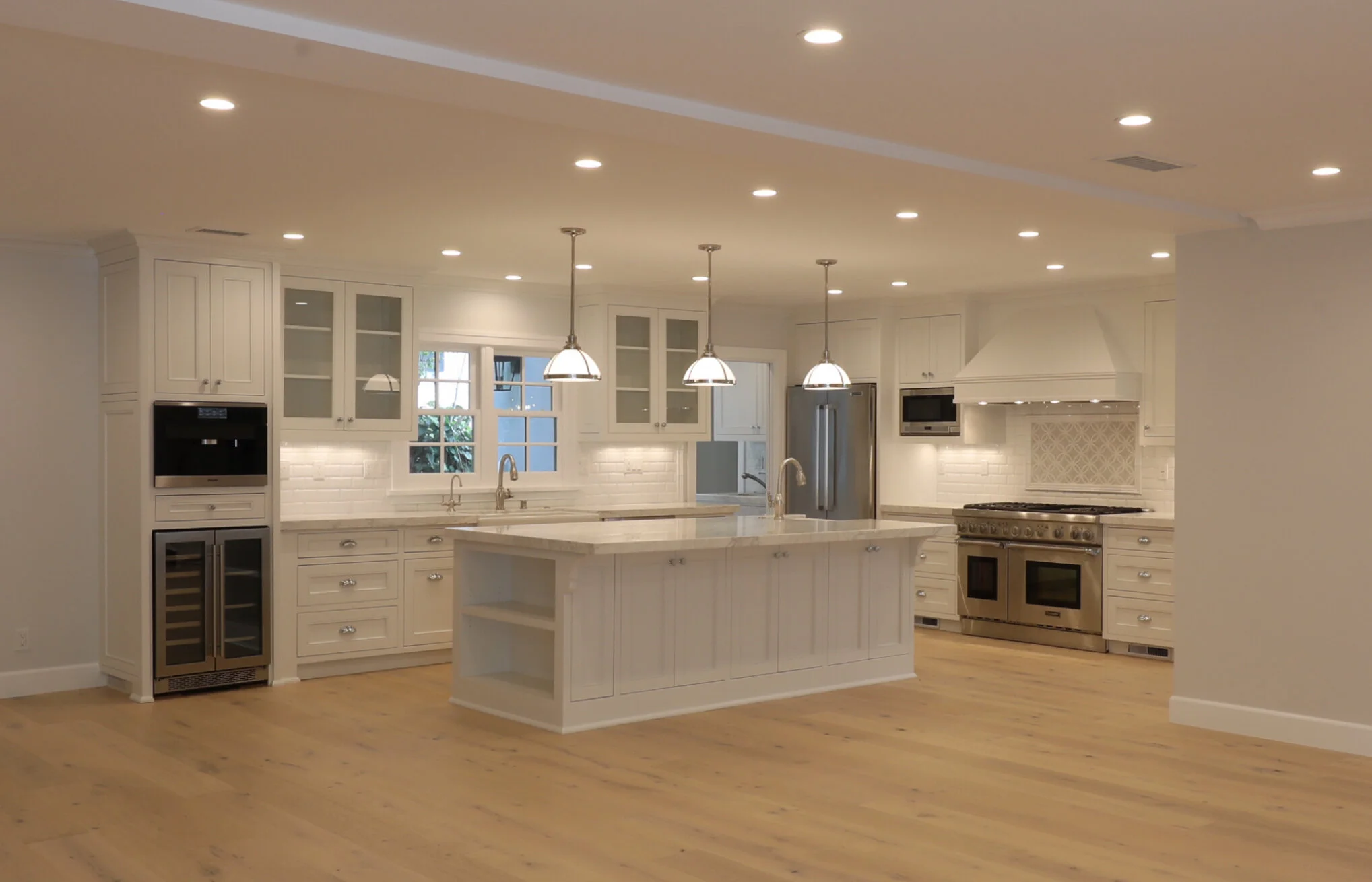 Bevhills_kitchen_4.jpg