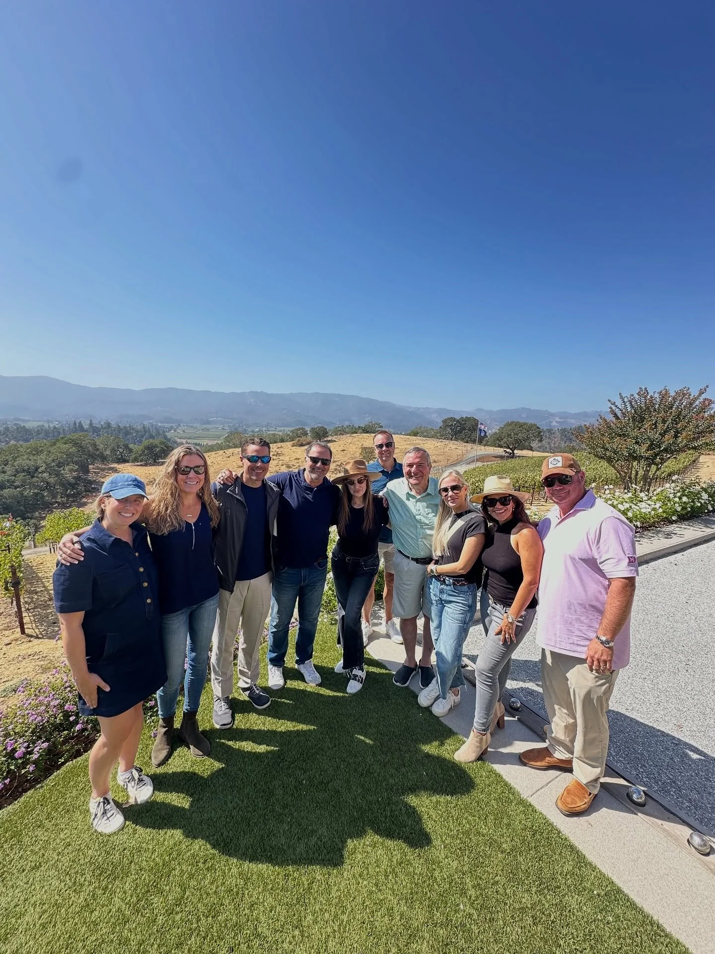 Look forward every year to the two day&rsquo;s spent with these great friends. Appreciate you choosing Perry&lsquo;s Tours every time you come out , Travis and Tara some of my favorite people. They always bring new friends out,great to show them arou