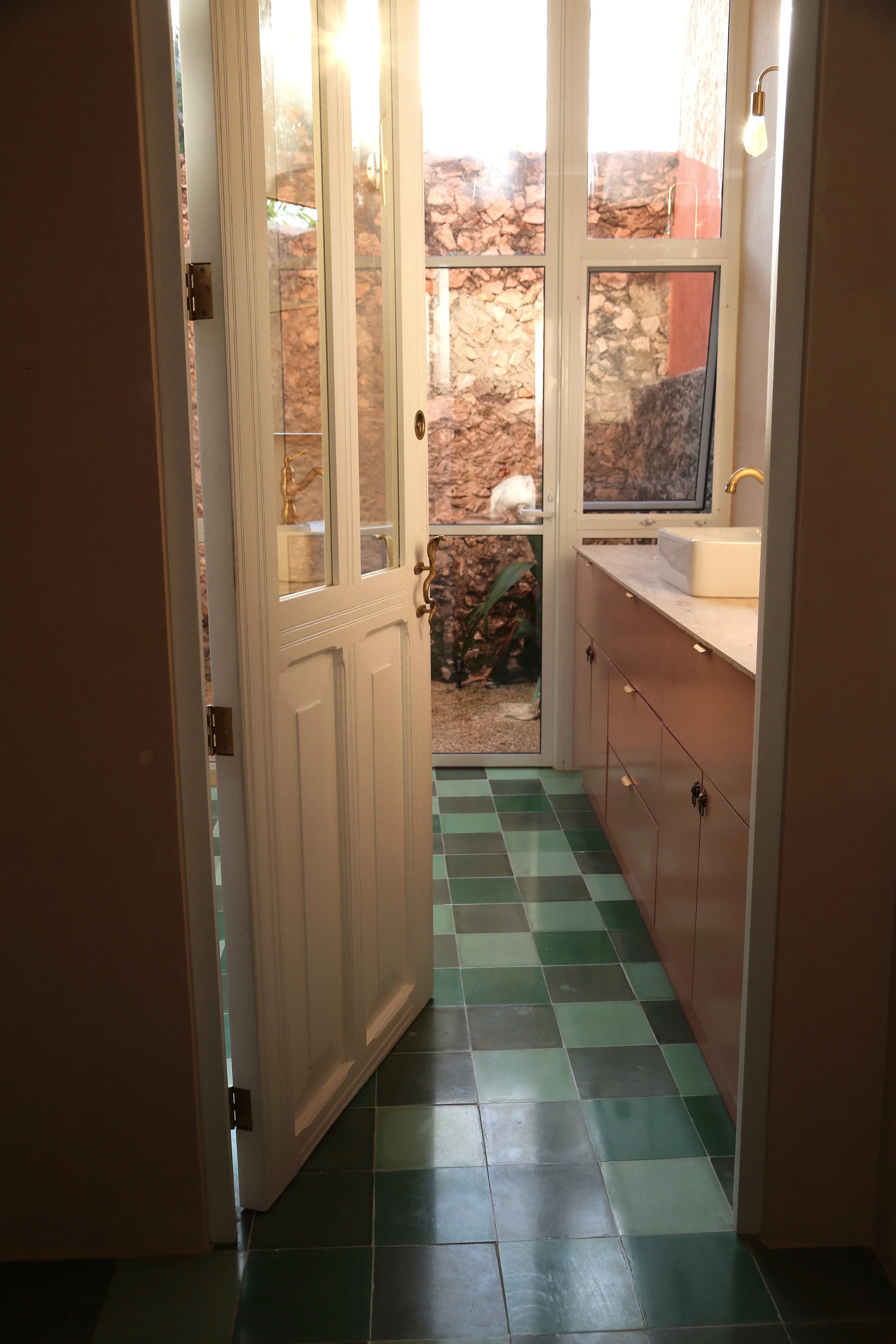 Bathroom 1.JPG