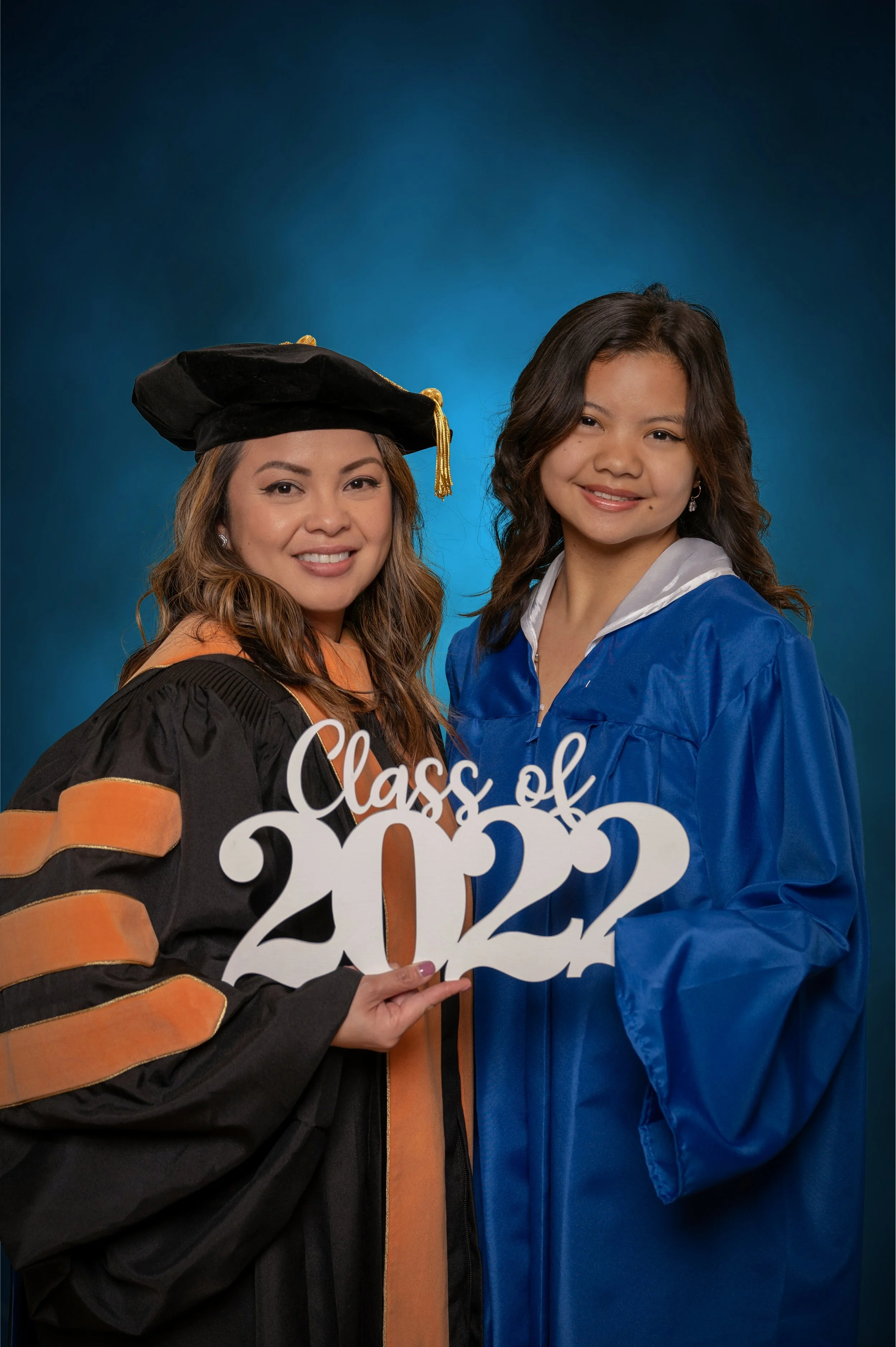 2024 SJSU Grad Portraits Booking — Best Grad Photo
