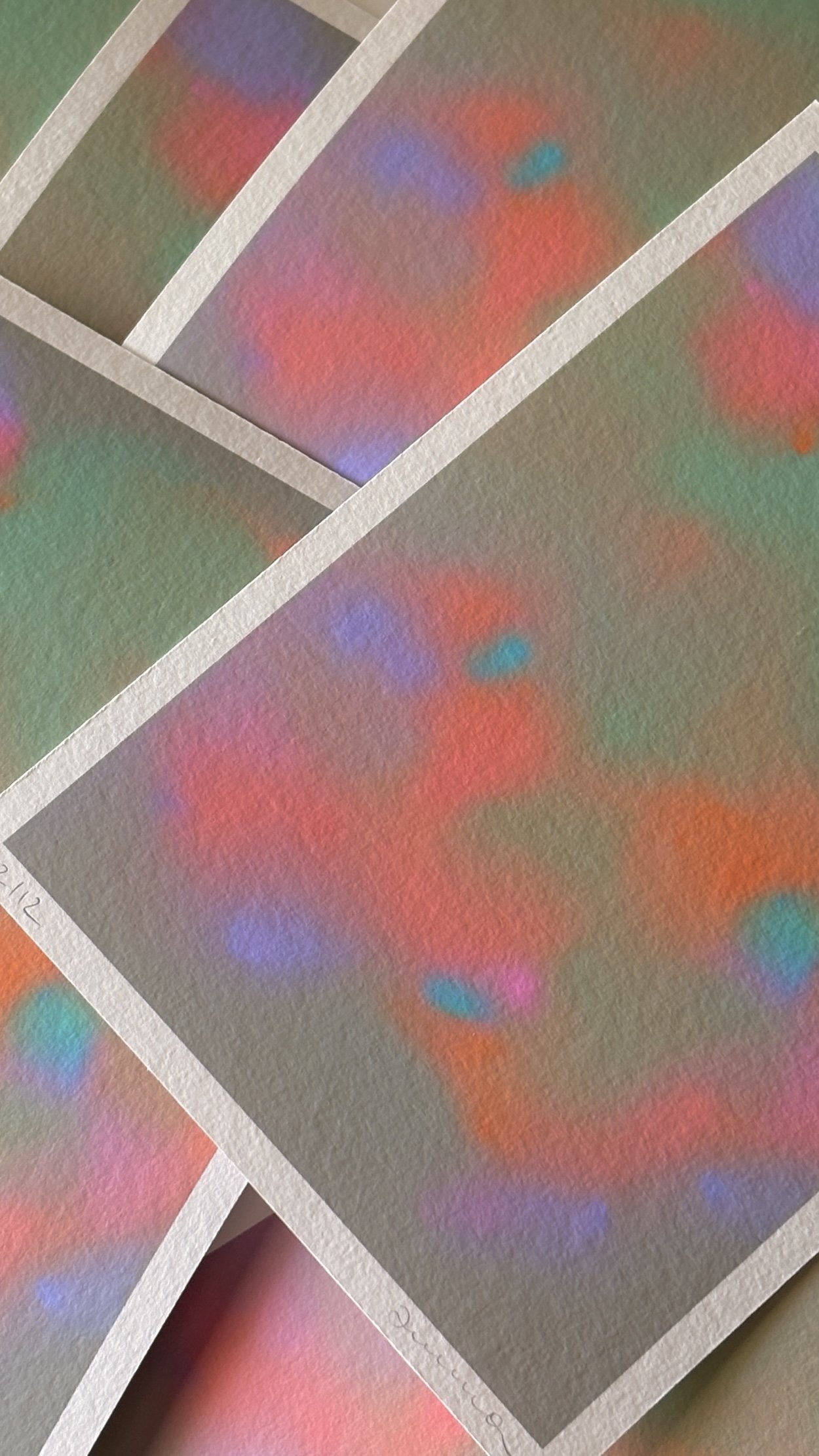 scattered-abstract-art-elina-lukas.jpg