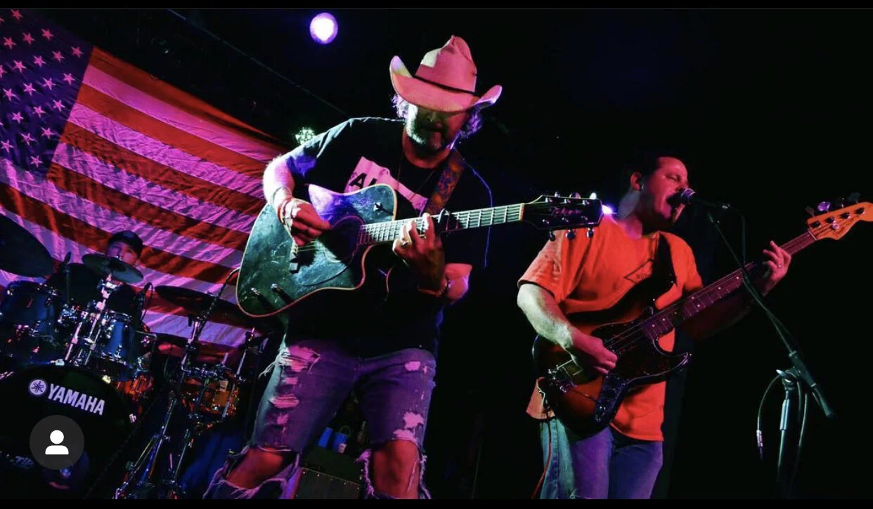 Smith's Olde Bar - Sold out show