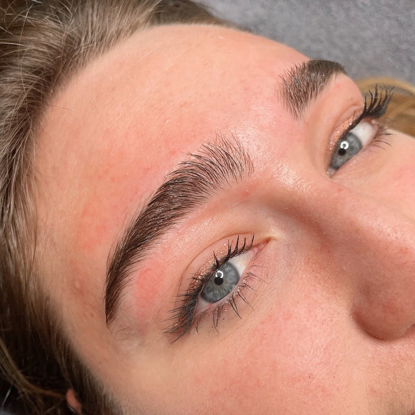 Full + Thich Brow Shaping 