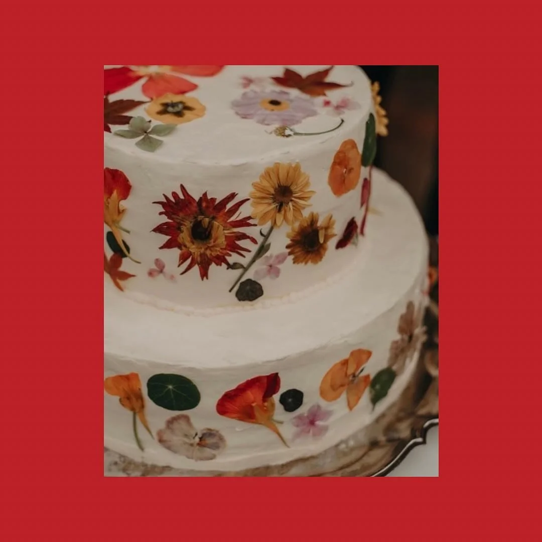 A moment for this cake from a recent Blossom wedding ❤️🌸🥰