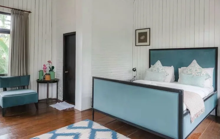 Soul by the Sea Retreat 6-13 September 2026 🌊✨

If you were joining us in Sanur&hellip; which private king bed room are you claiming?

1 🤍 Calm &amp; light
2 🌿 Earthy &amp; grounded
3 🌊 Coastal luxe

Drop your pick below 👇

Just imagine waking u