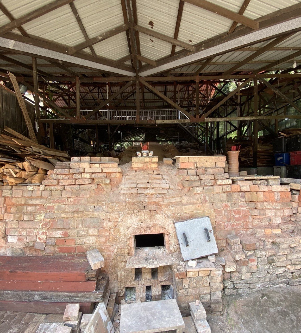 The “head” or firebox of the kiln. CREDIT: TANG WEI