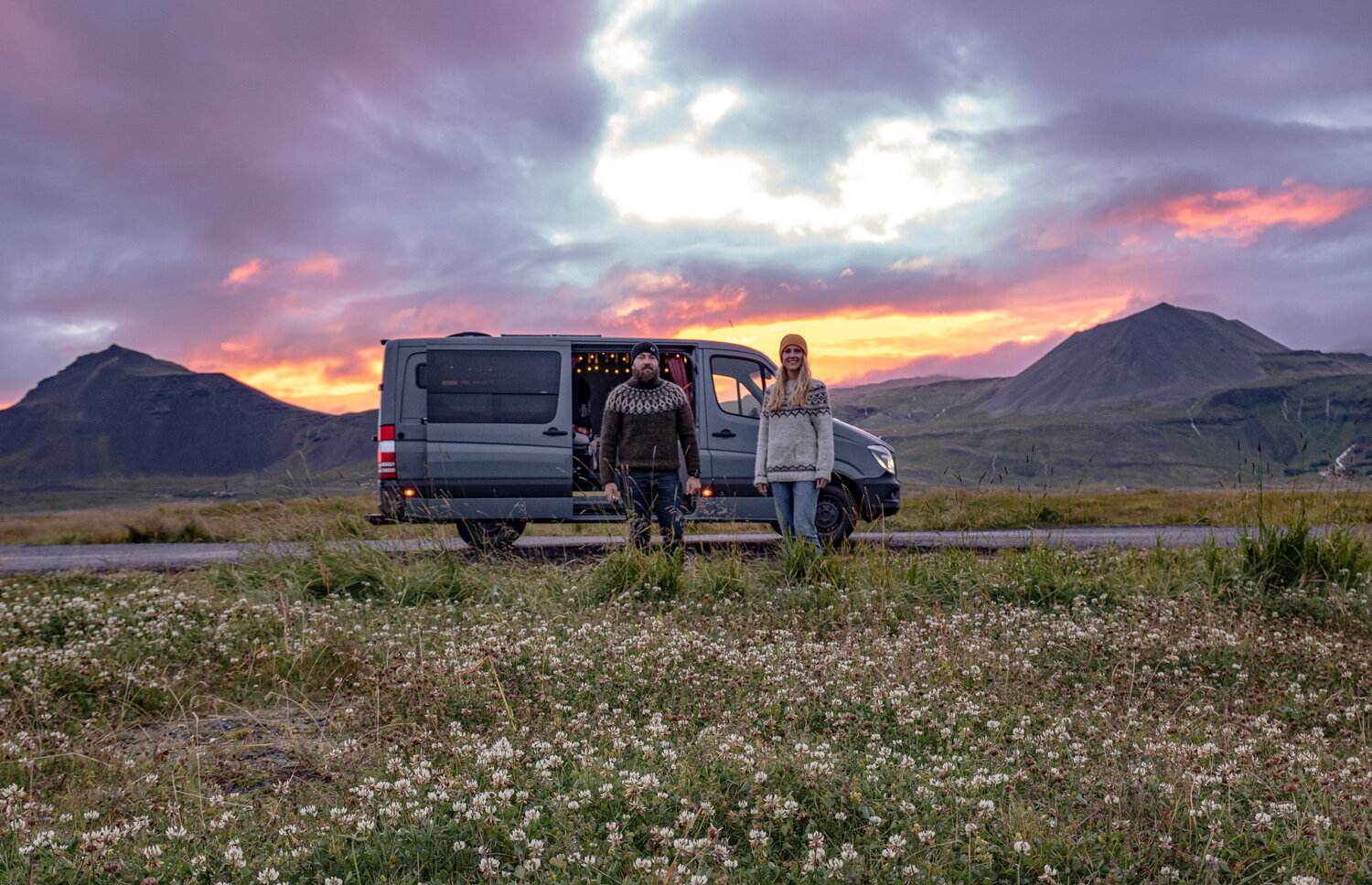 Vanlife-Roadtrips-Island-The-Fernweh-Collective-© Maria und Sebastian Kadoch-104167.jpg