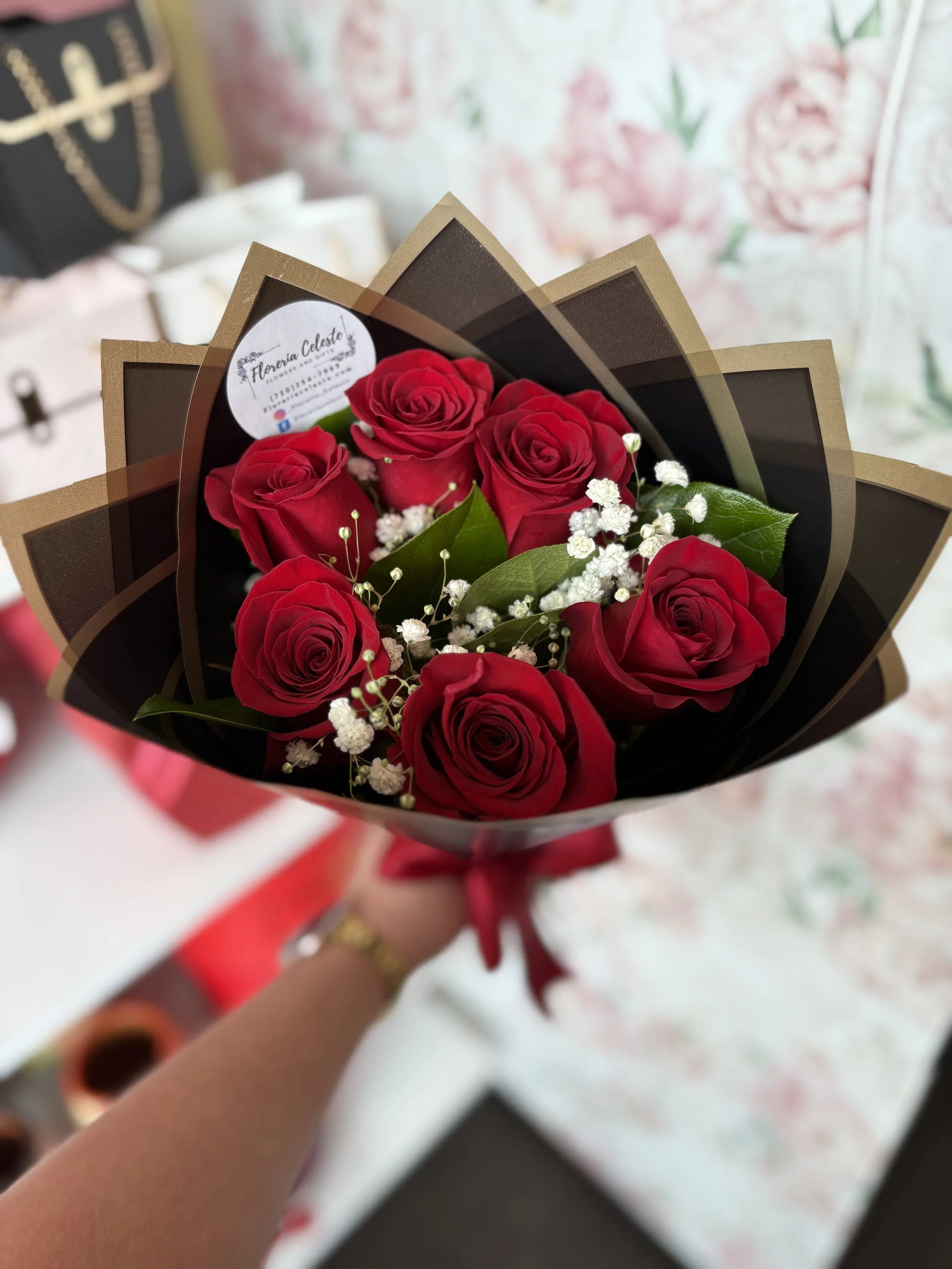 Complete Rose Bouquet