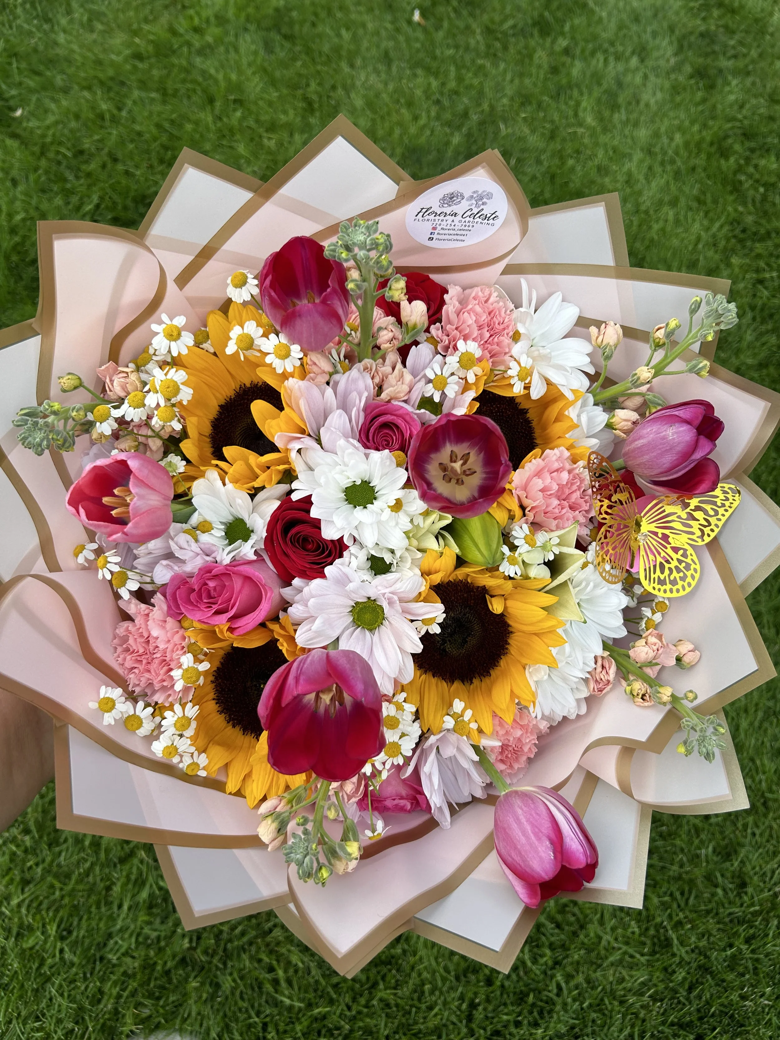 Designers choice mixed bouquet