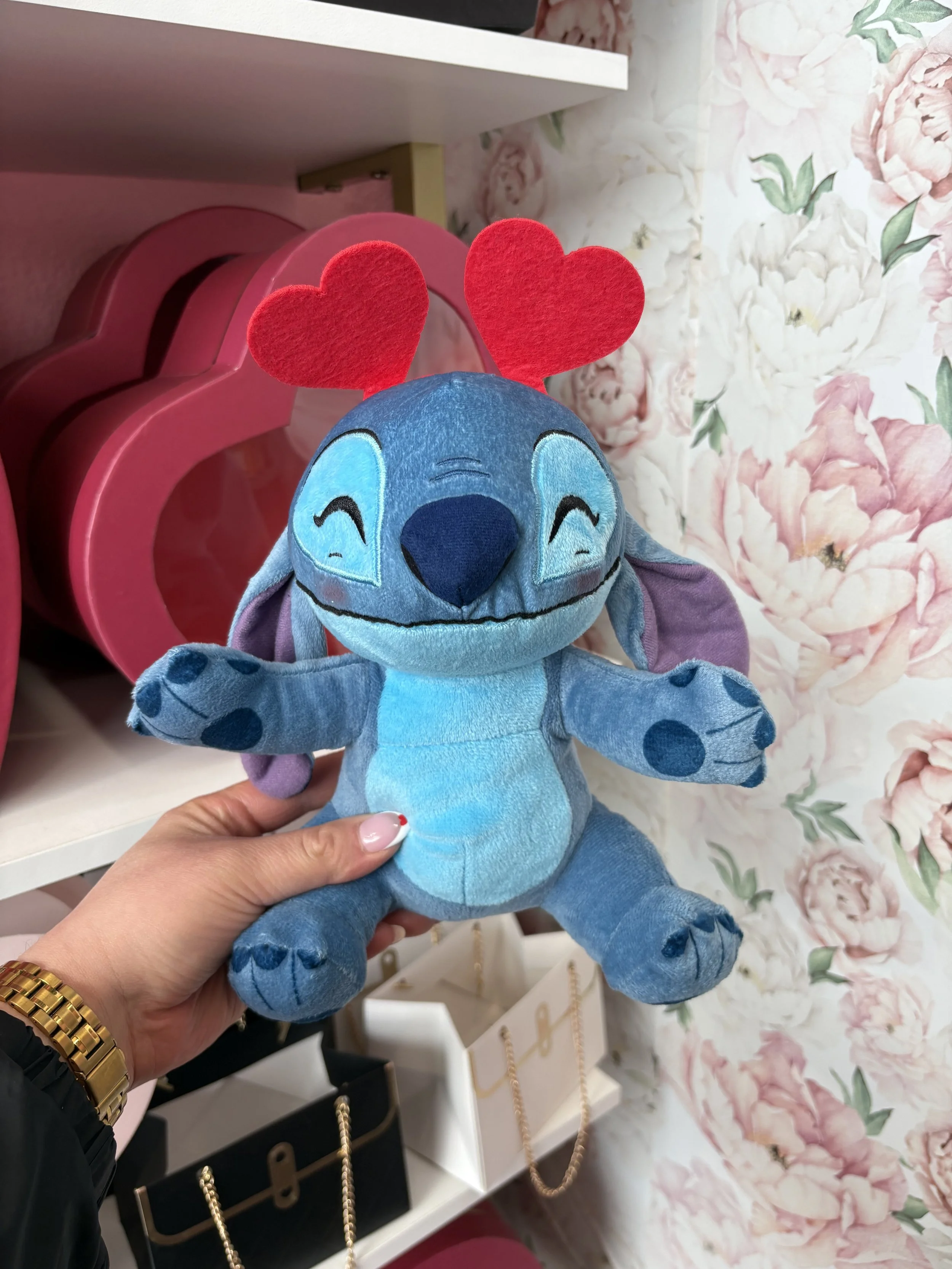 Heart Stich plushie