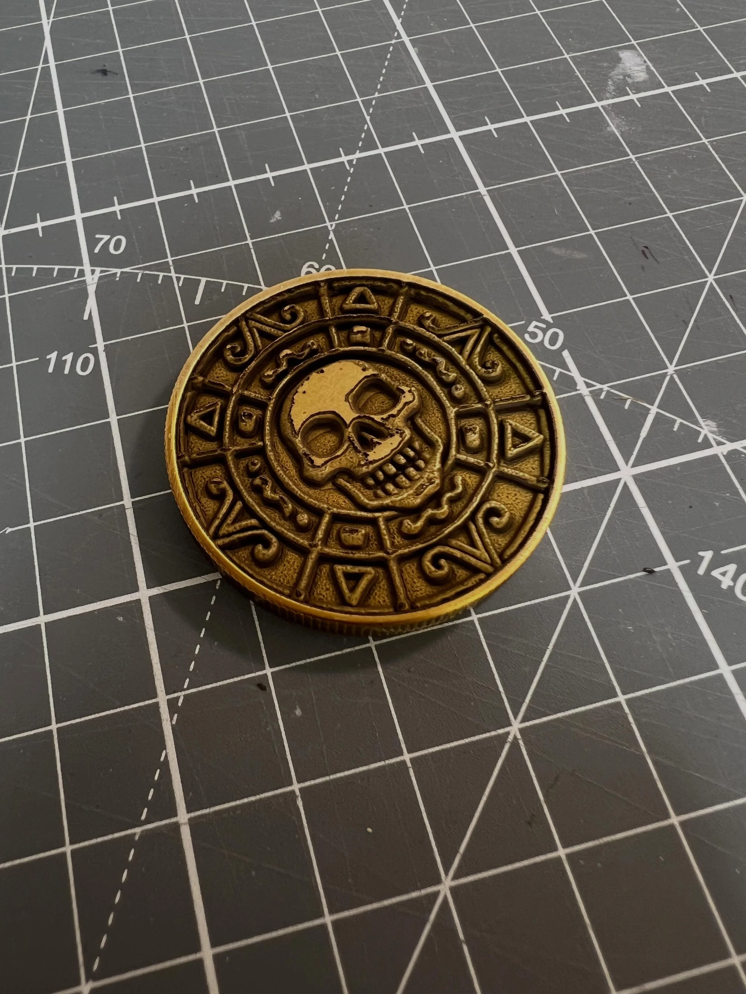 Dovendo fare un test su una moneta di prova per capire il funzionamento delle Depth Maps per l&rsquo;incisione laser 3D delle monete,
prima di passare a una grafica unica e personalizzata era giusto scegliere qualcosa di gi&agrave; esistente&hellip;
