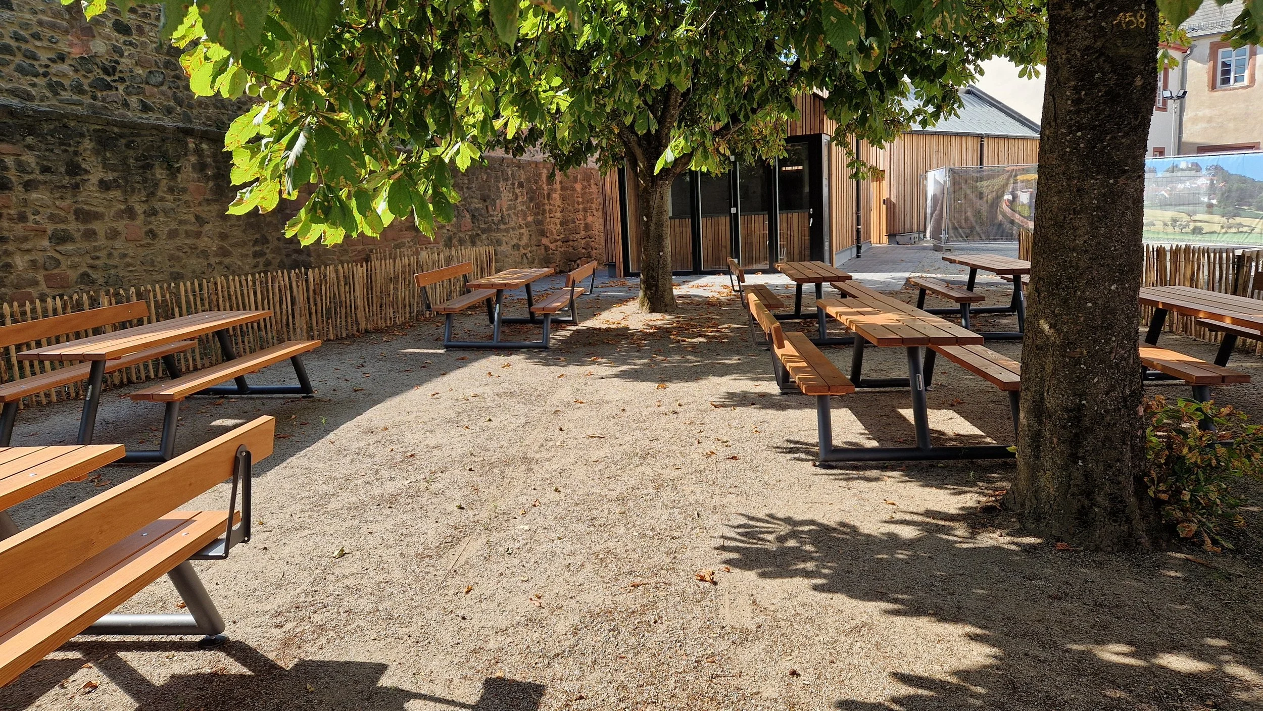 Neuer Biergarten Veste Otzberg