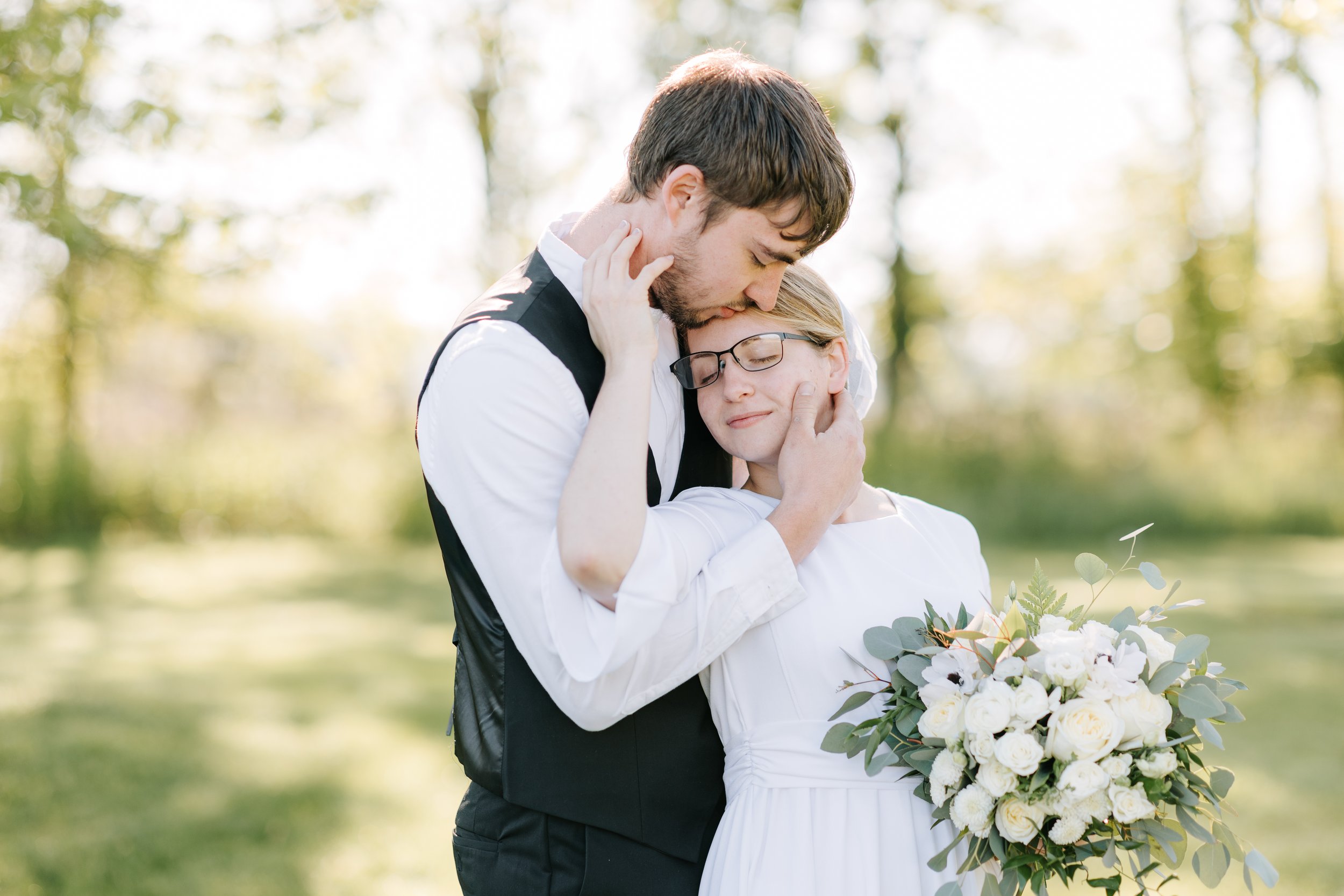Mr. & Mrs. Horning- a May wedding day