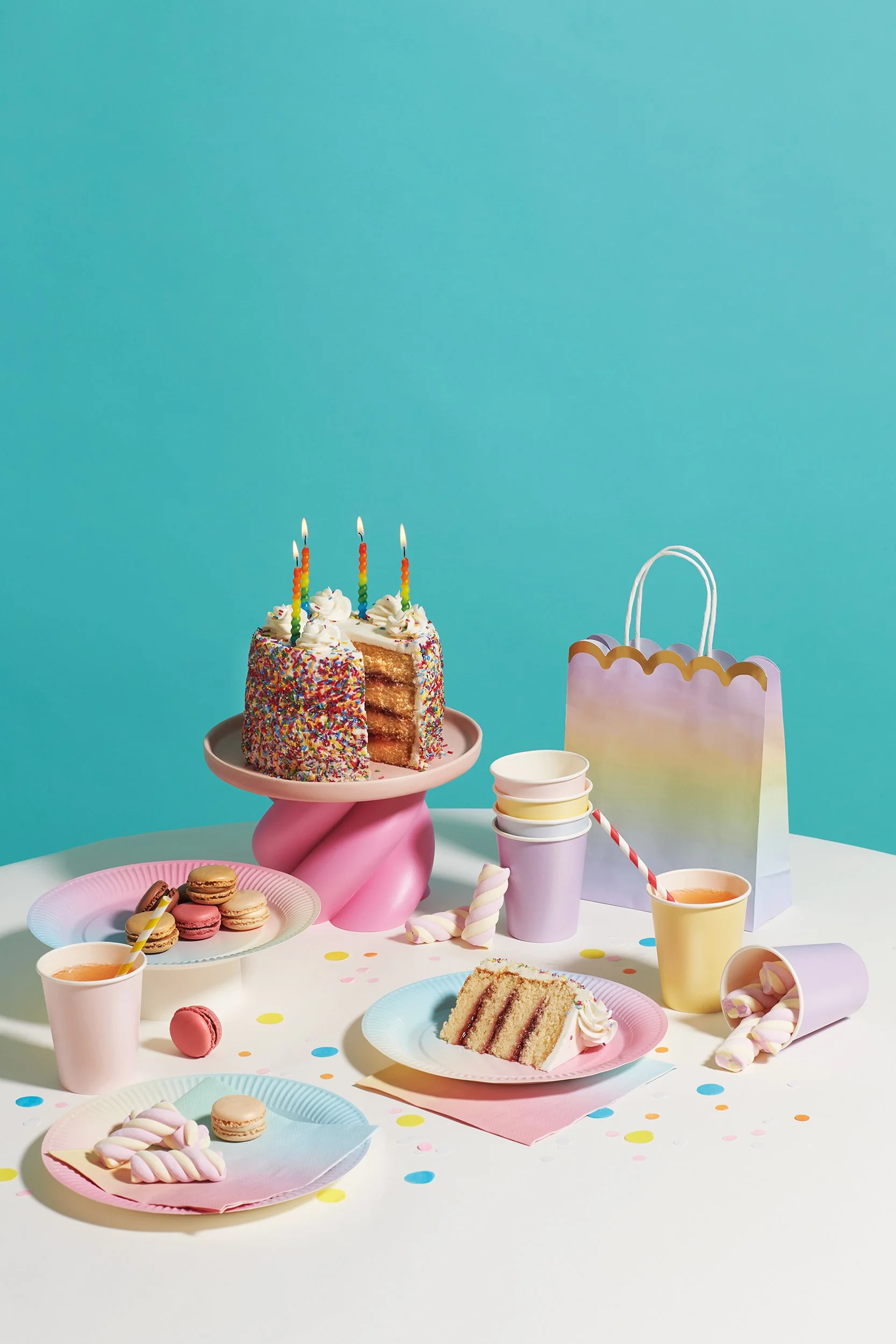 MadeByMrMillas_GeorgeAtASDA_KidsParty_Styling_ArtDirection.jpg