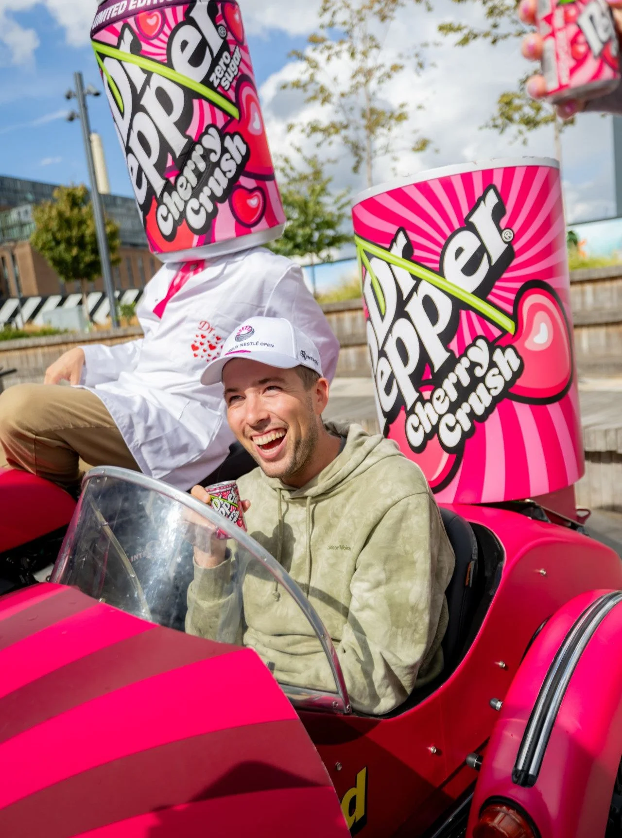 Wrapped to impress! Creator International was proud to be commissioned for the Dr Pepper Tour, where we didn’t just create custom games — we brought the brand to life.
From concept to completion, we transformed a motorbike and sidecar