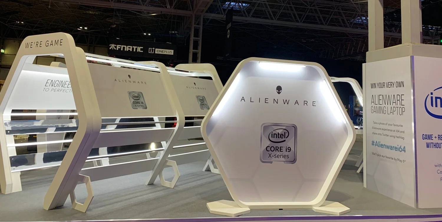 NEC-INSOMNIA64-DELL-ALIENWARE-STAND-7.jpeg