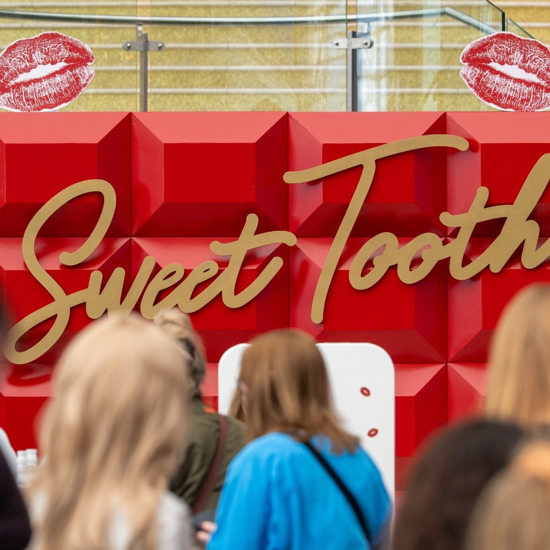 Sabrina Carpenter Sweet Tooth