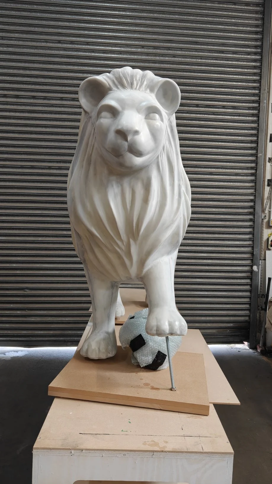 Lion fibreglass sculpture ready to leave the Creator workshop