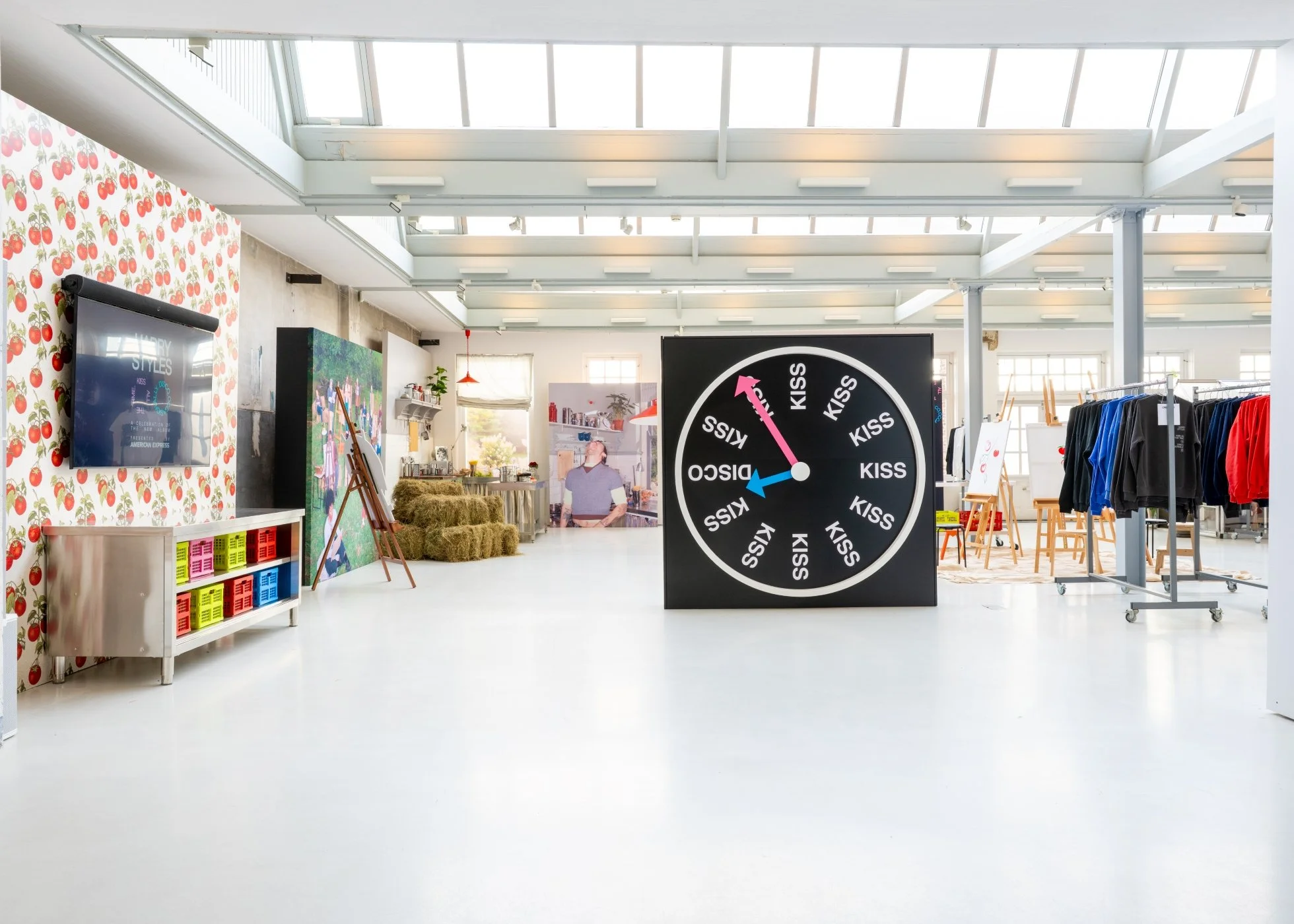 HQ-PopUpShop-HarryStyles-Slaack-22-©-Cindy-Jeurissen (Website).jpg