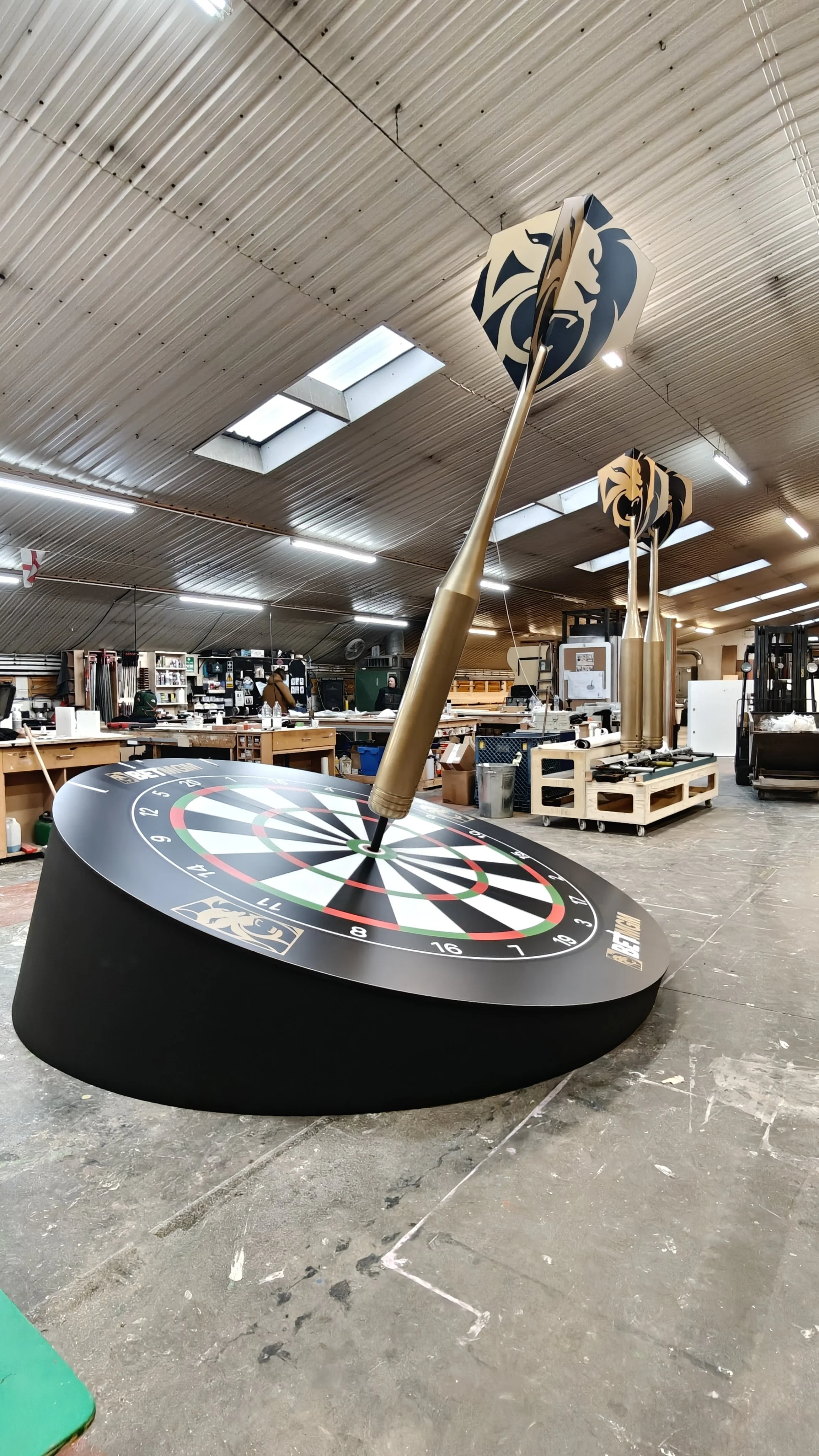 Pre-build giant scenic construction darts board at the Creator workshop