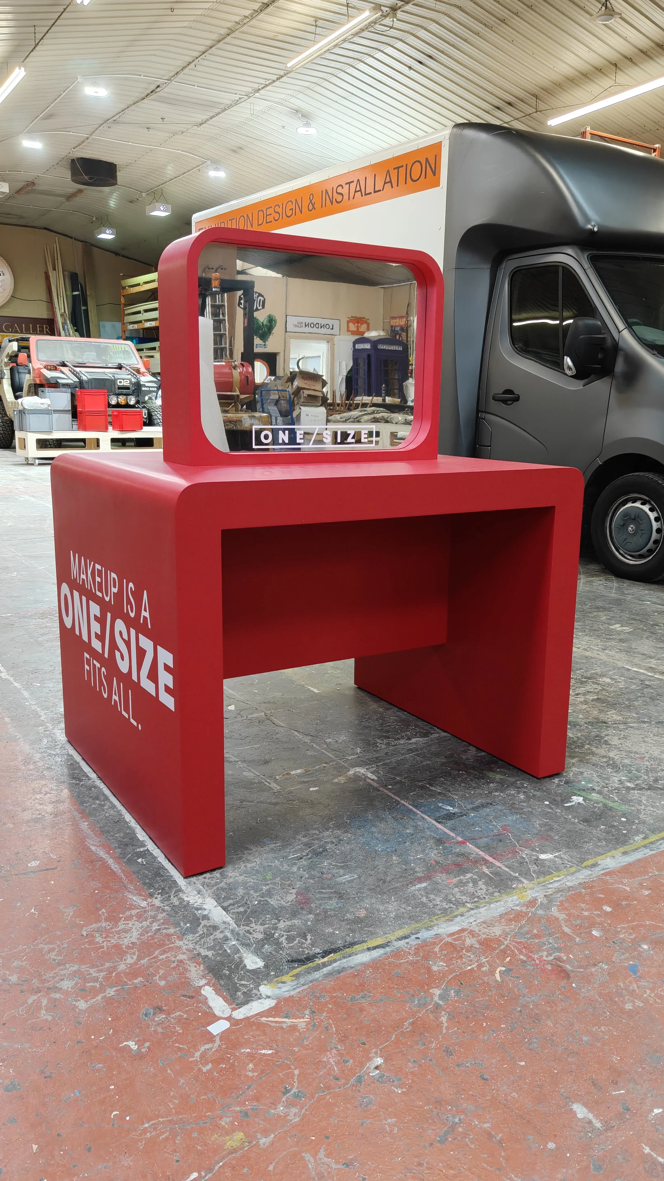 Finished custom beauty counter One Size in the Creator workshop
