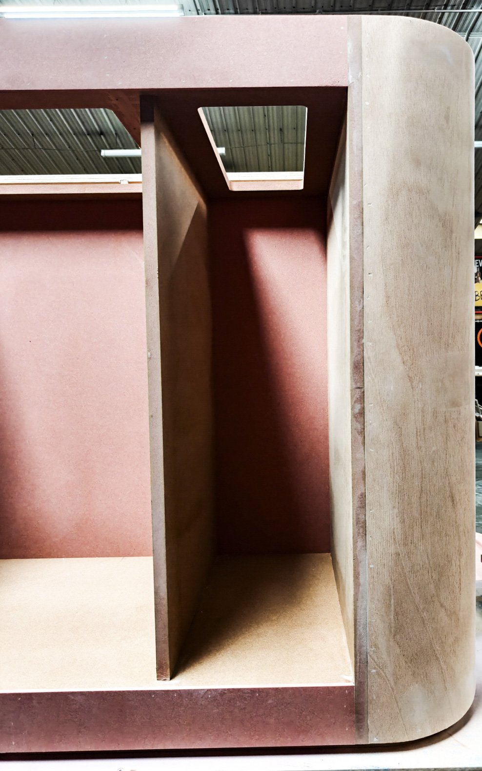 Scenic carpentry in the Creator workshop