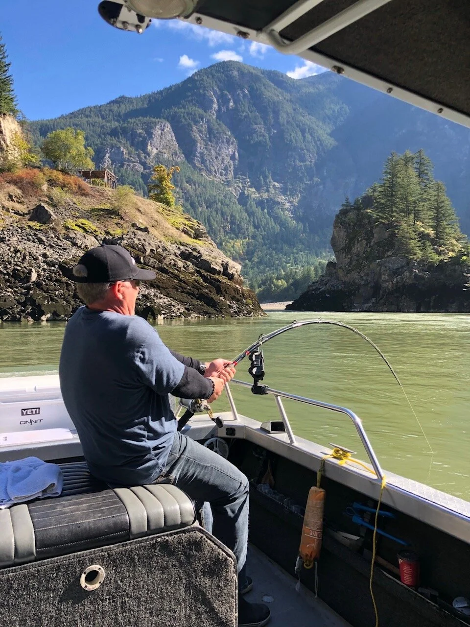  Miura COO Bill Holowaty fishing Sturgeon with us and connecting with Dinosaurs 