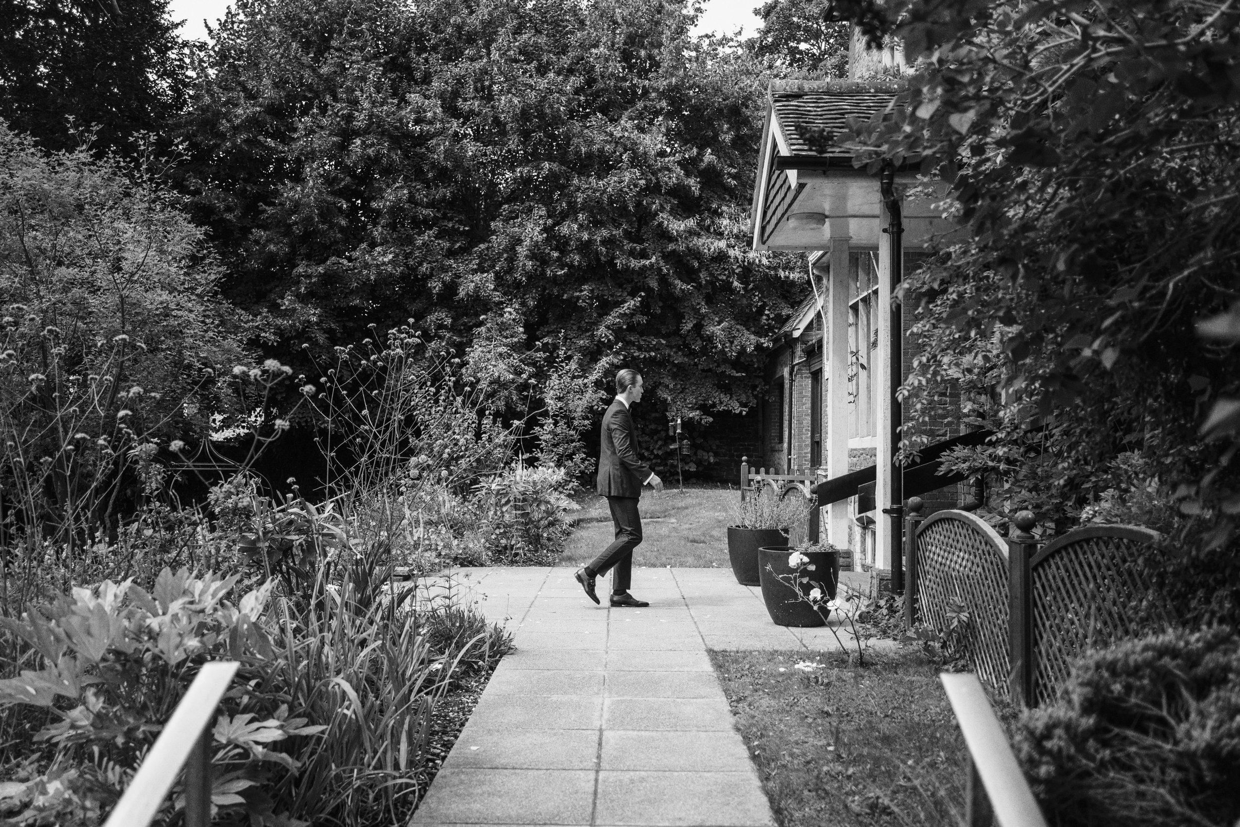 Surrey Wedding Photographer Packages Explained (What You Actually Need vs What You Don’t)