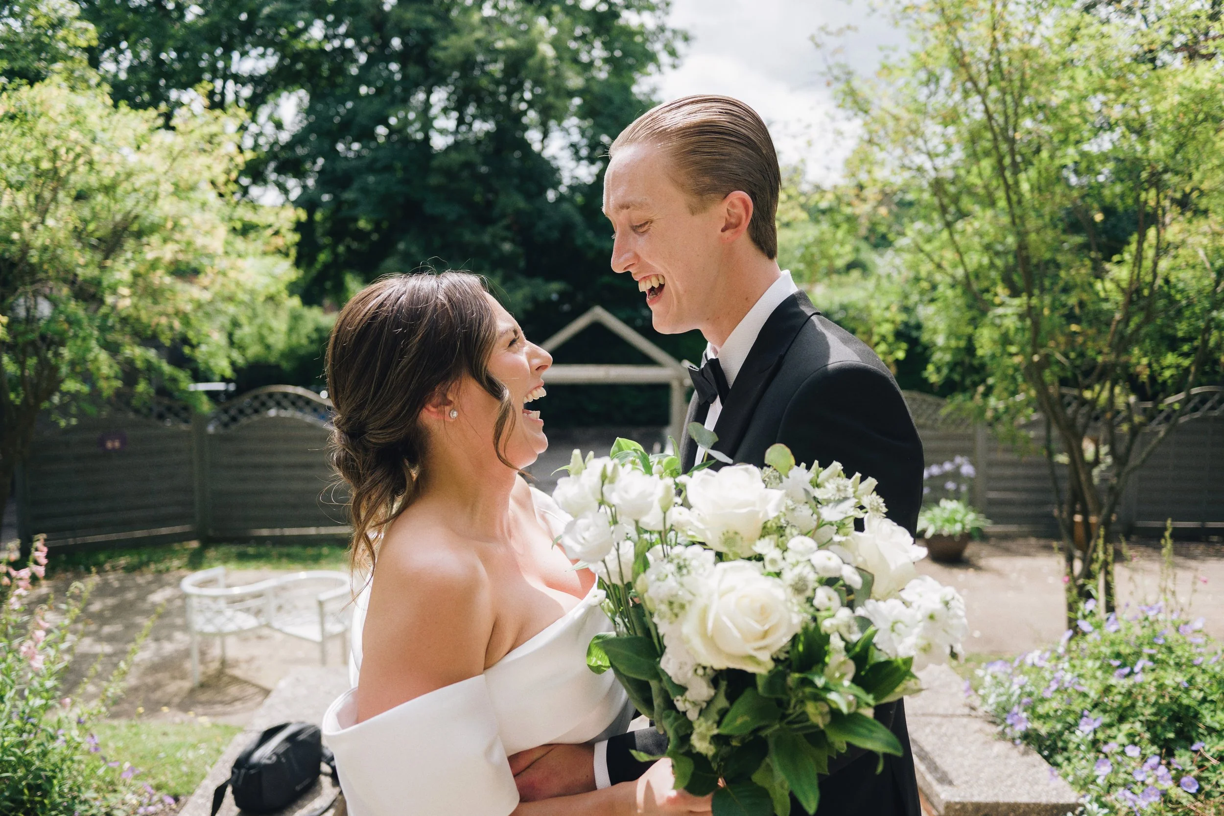 Guildford wedding photography with Annie and Harry